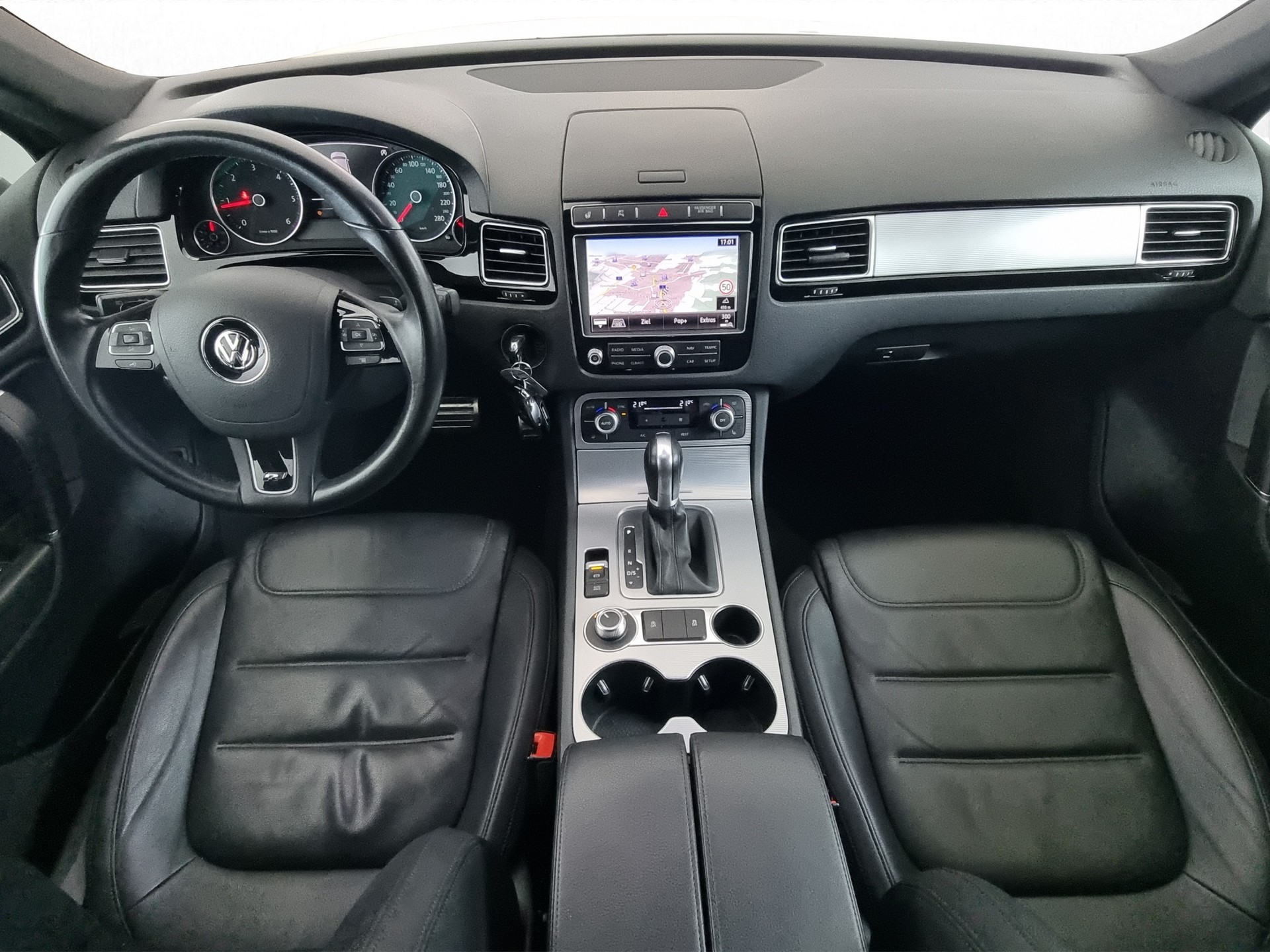 VW Touareg 3.0 V6 TDI 262 BlueMT-image-7