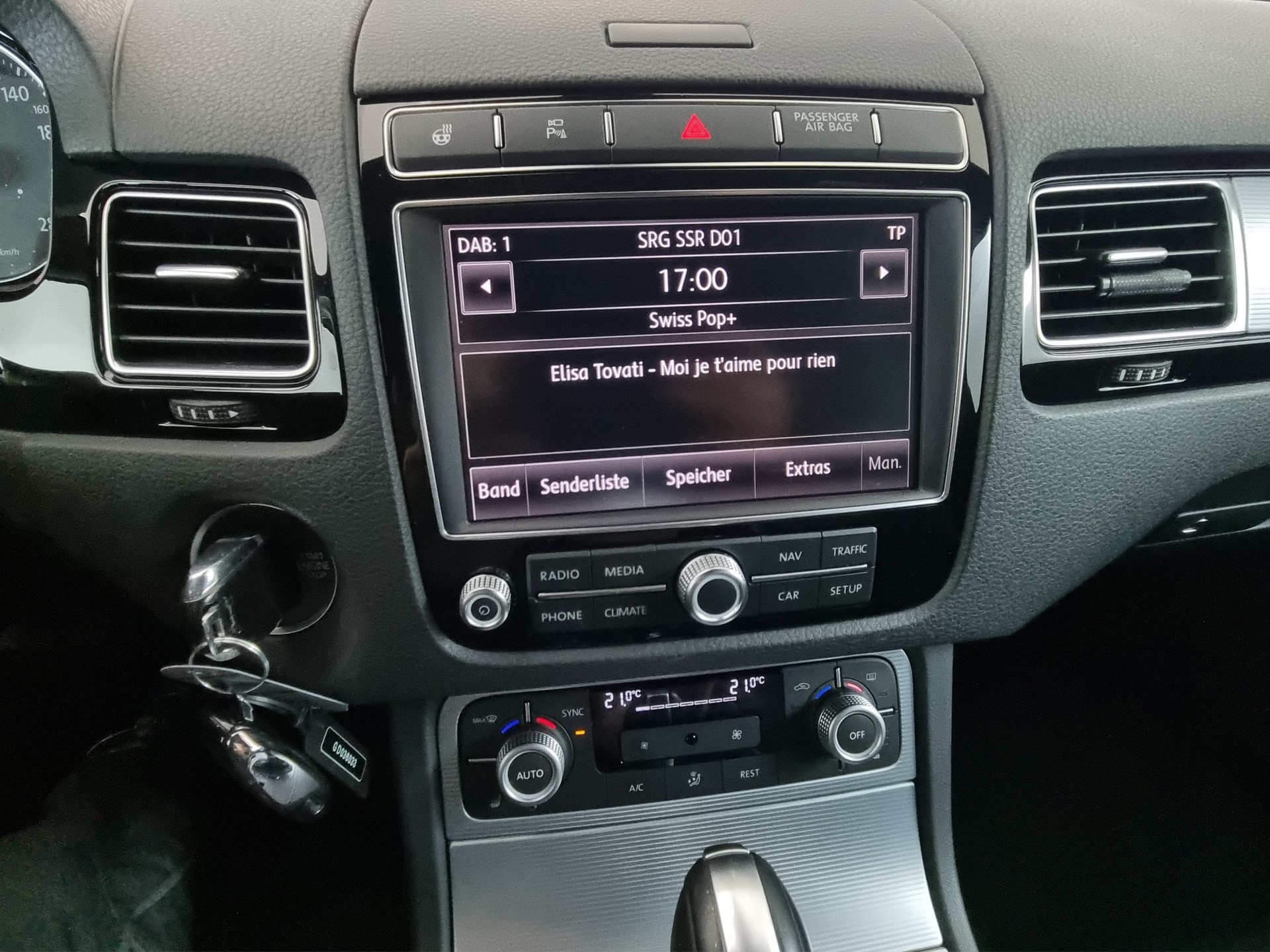 VW Touareg 3.0 V6 TDI 262 BlueMT-image-13