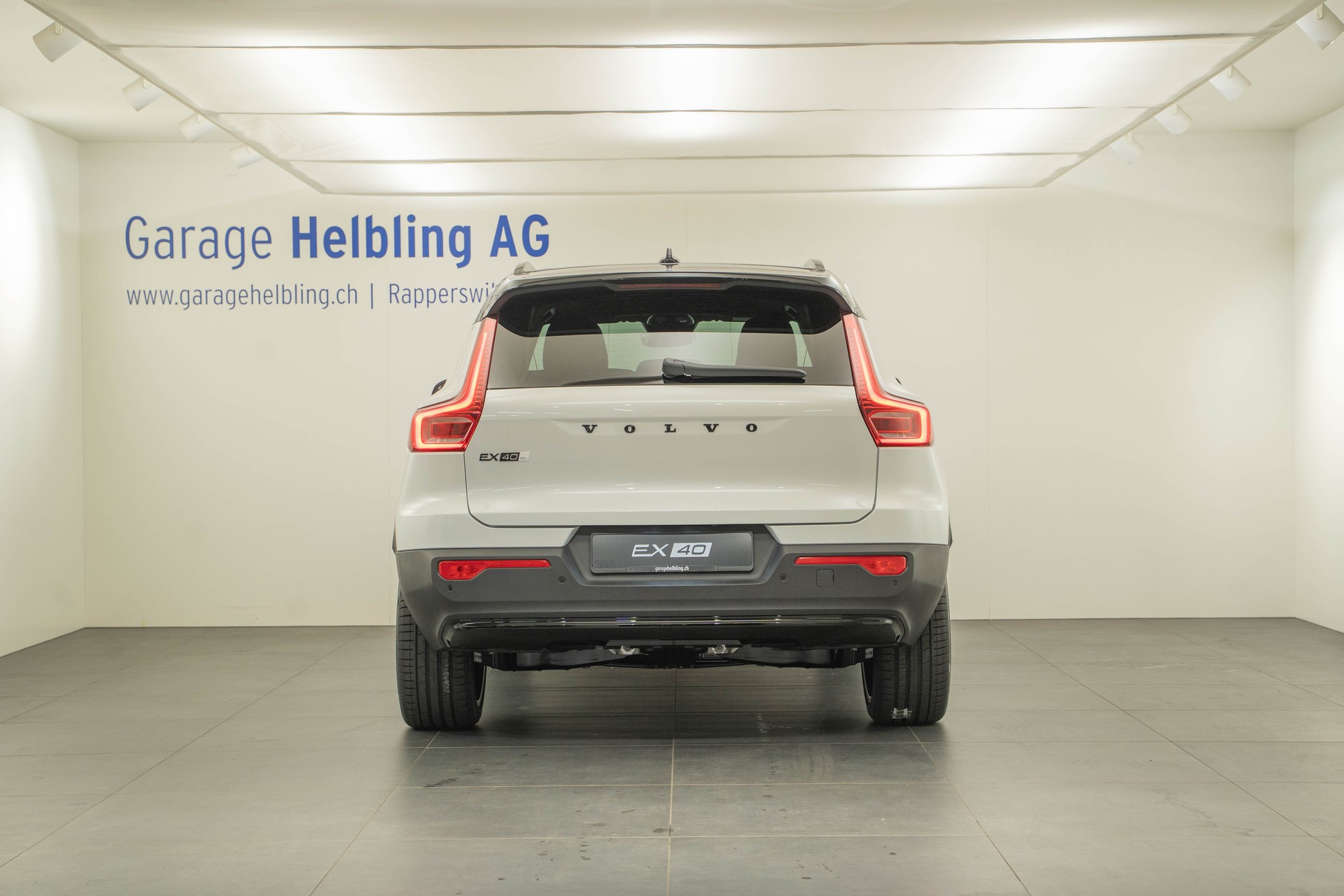 VOLVO EX40 Twin Black Edition AWD-image-3