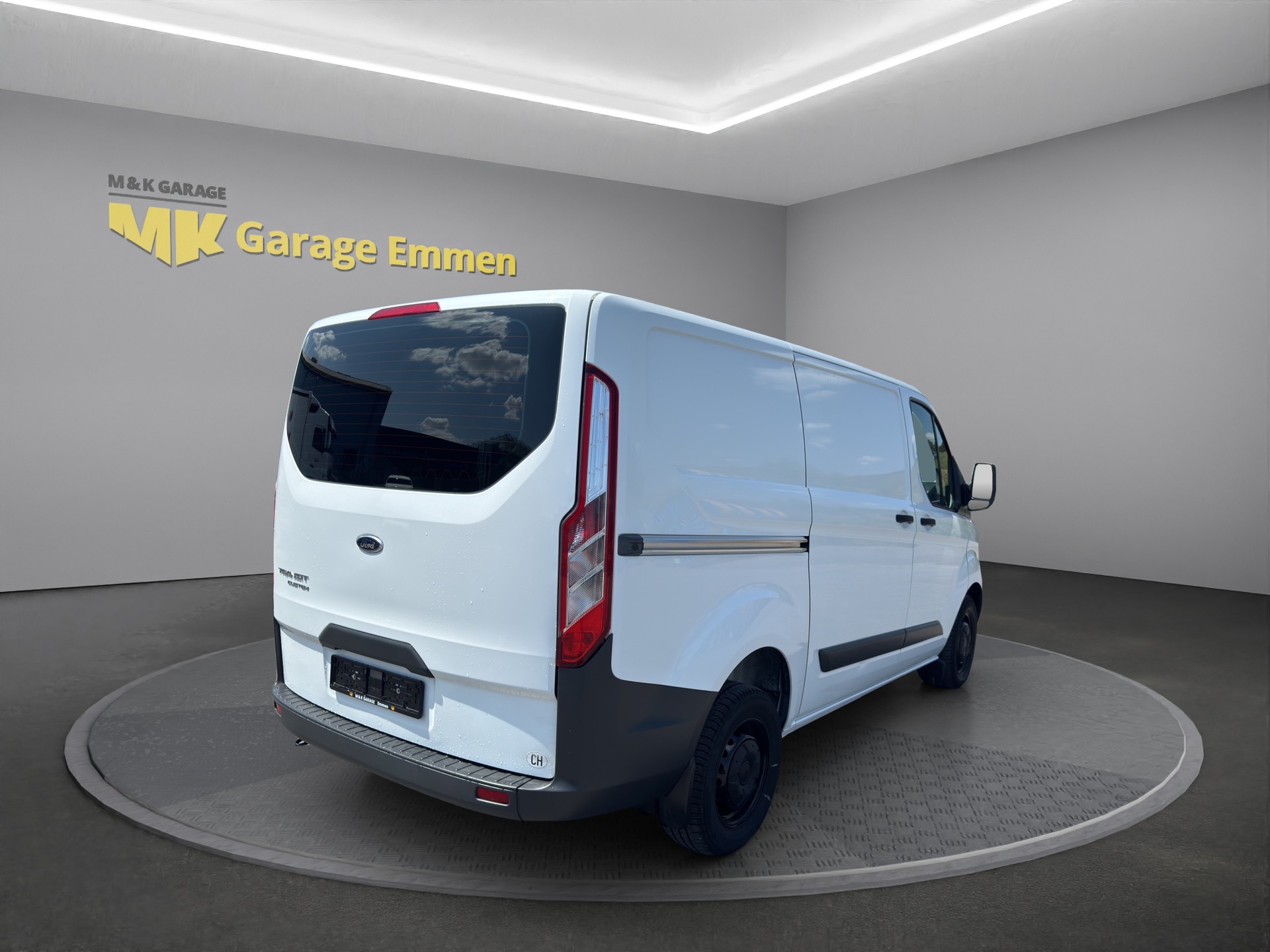 FORD Transit Custom Van 250 L1H1 Ambiente-image-4
