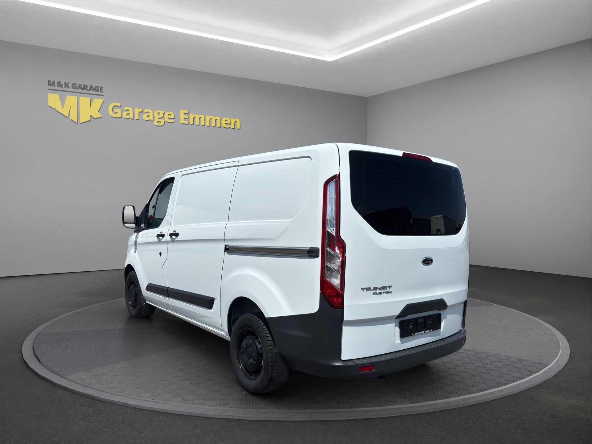 FORD Transit Custom Van 250 L1H1 Ambiente-image-2