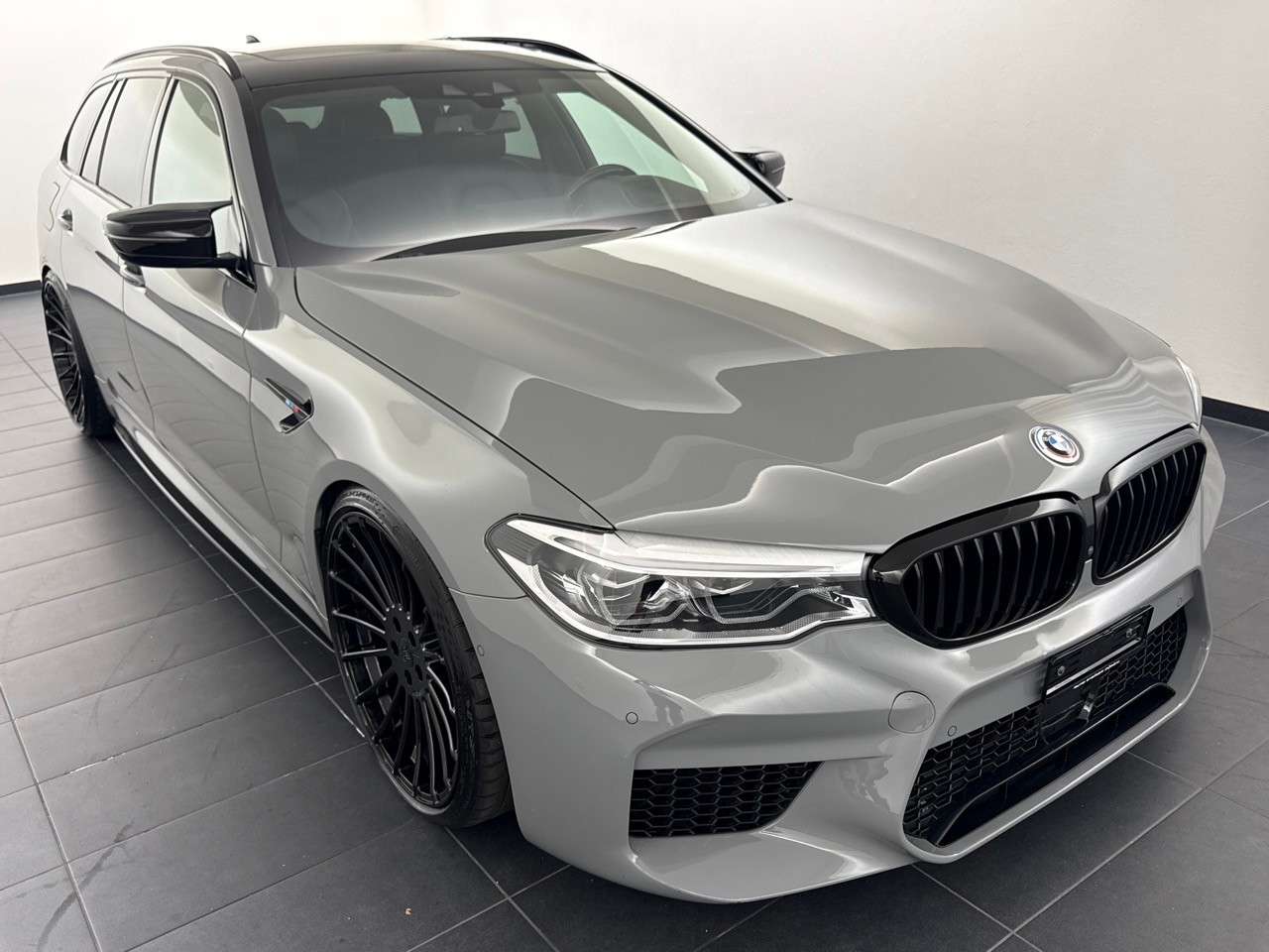 BMW 530d xDrive Touring ''Umbau im M5-Look''-image-3