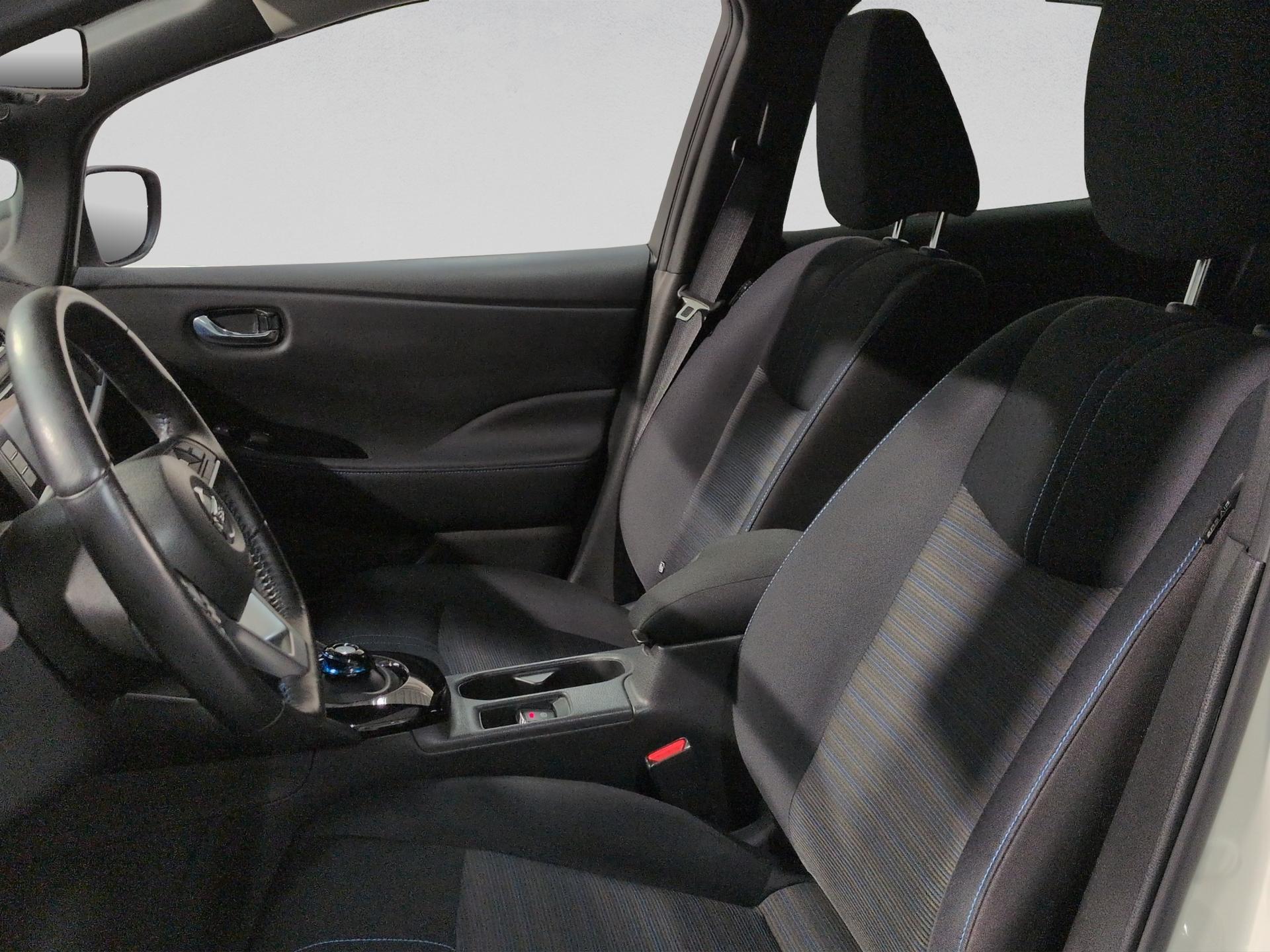 NISSAN Leaf N-Connecta (incl. battery)-image-8