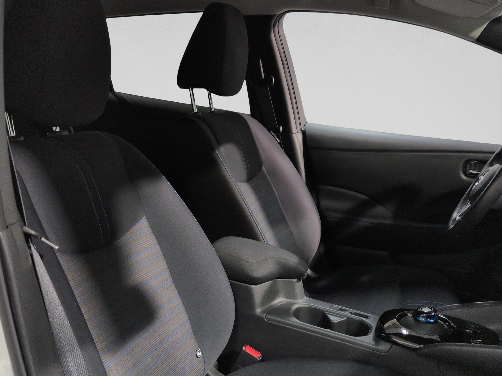 NISSAN Leaf N-Connecta (incl. battery)-image-16