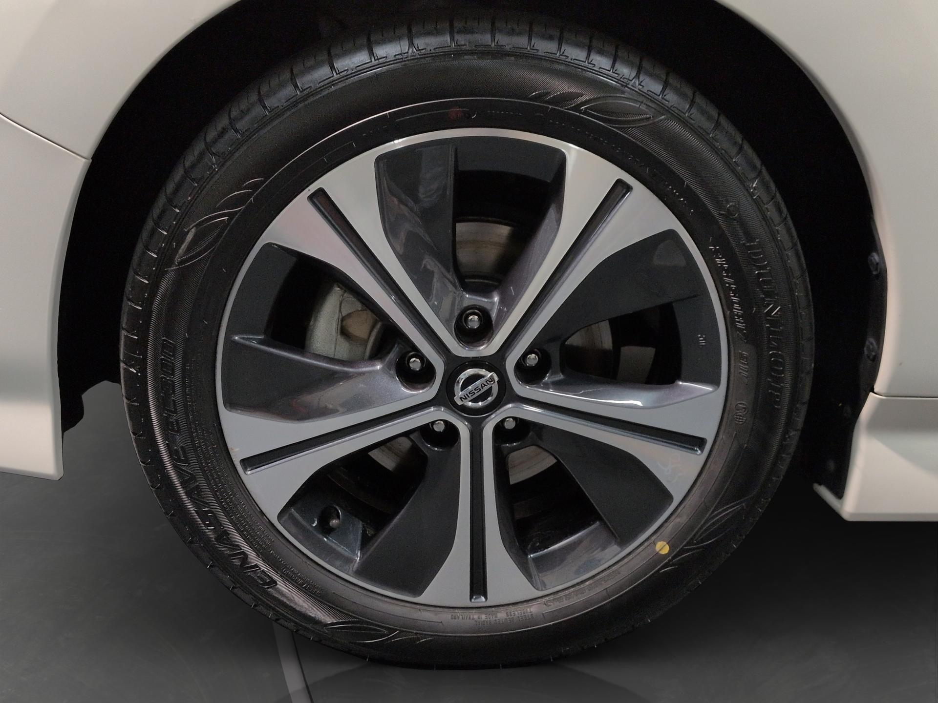 NISSAN Leaf N-Connecta (incl. battery)-image-22