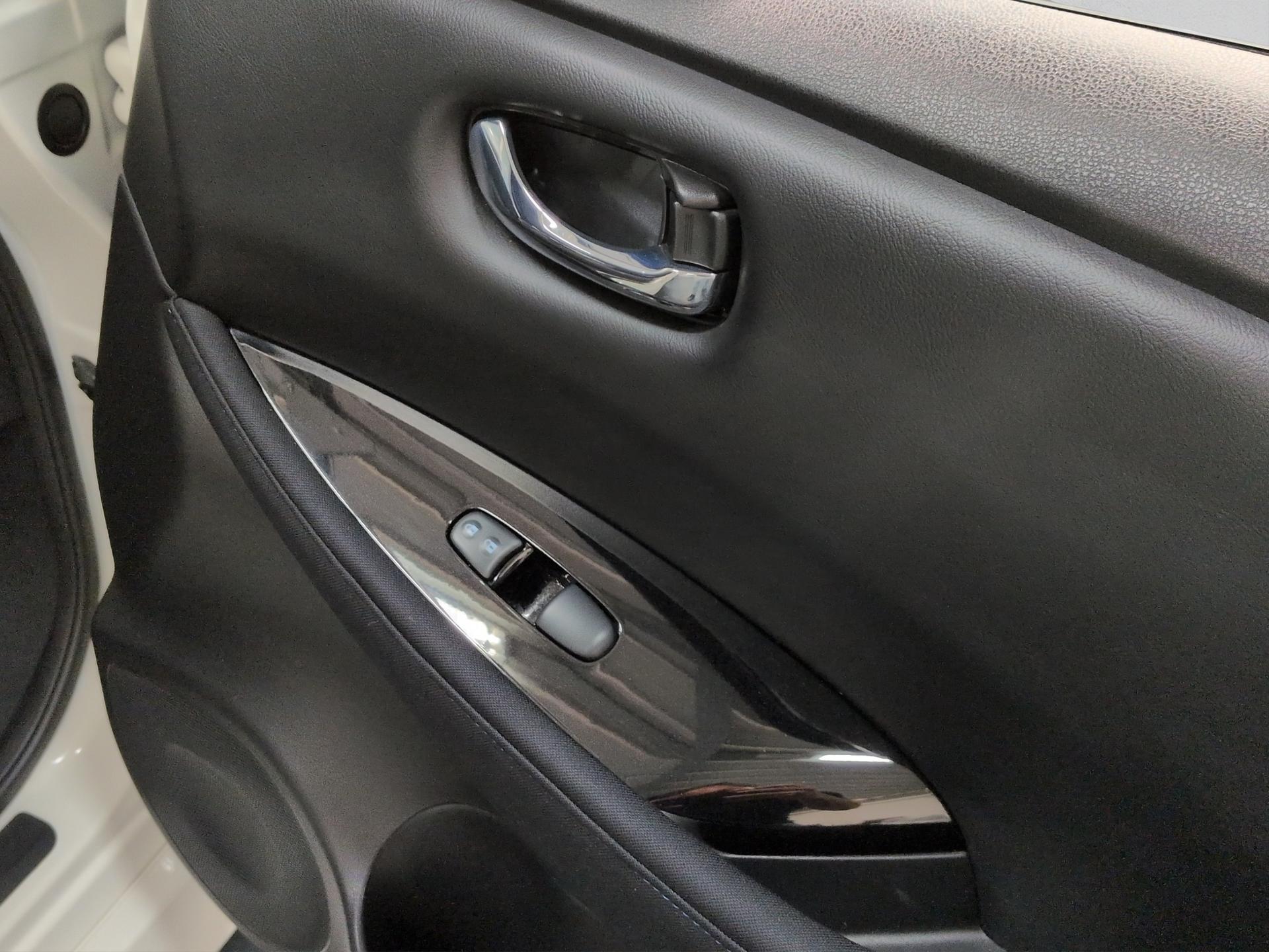 NISSAN Leaf N-Connecta (incl. battery)-image-19