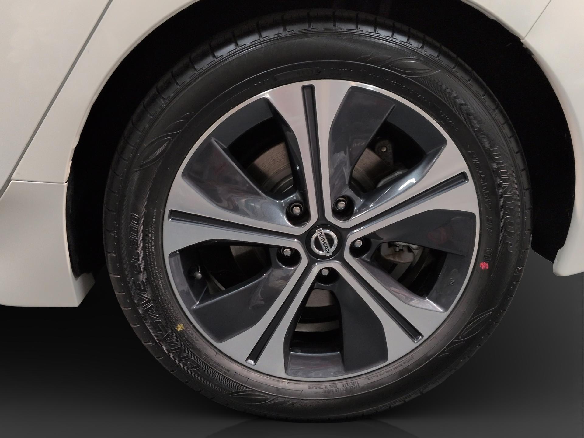 NISSAN Leaf N-Connecta (incl. battery)-image-23