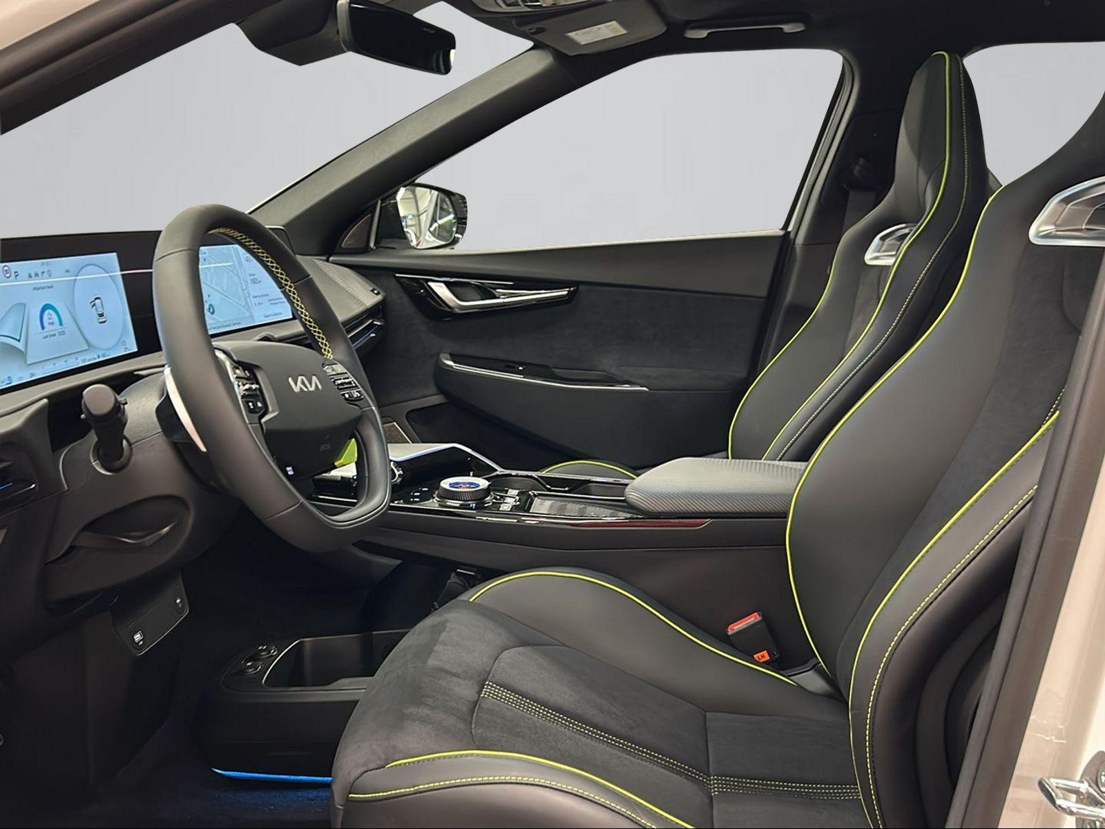 KIA EV6 77 kWh GT 4x4-image-2
