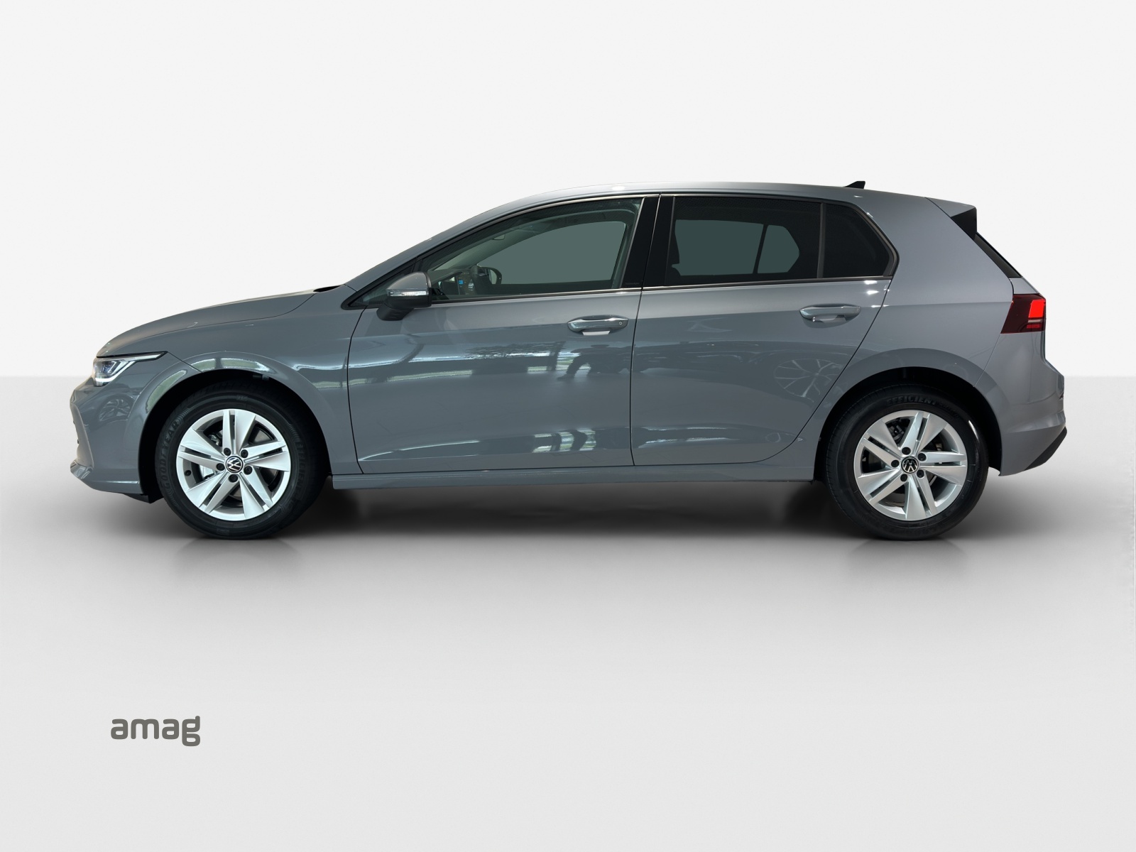VW Golf 1.5 e TSI mHEV Value DSG-image-1