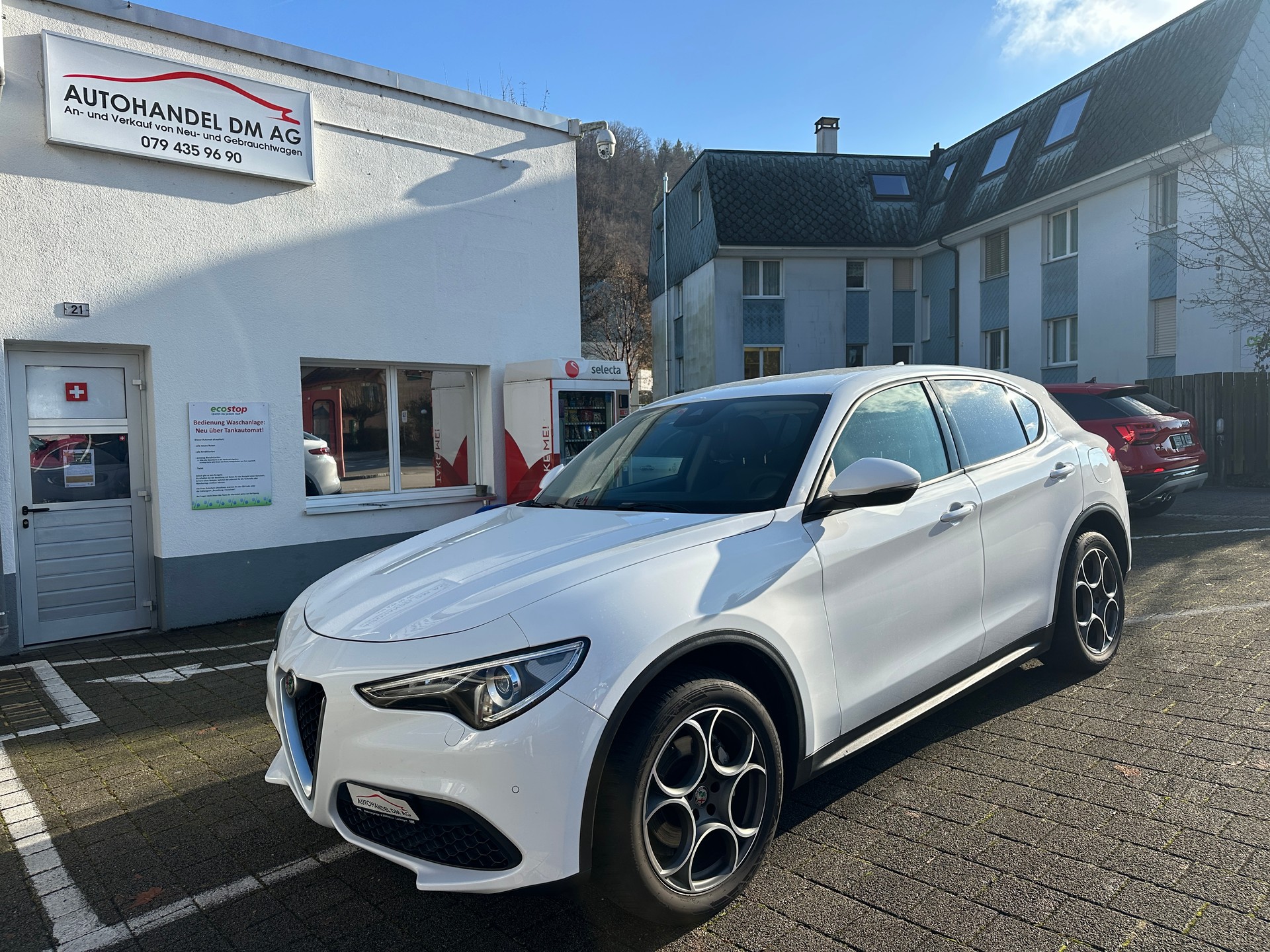 ALFA ROMEO Stelvio 2.2 JTDM Business Automatic Q4-image-1