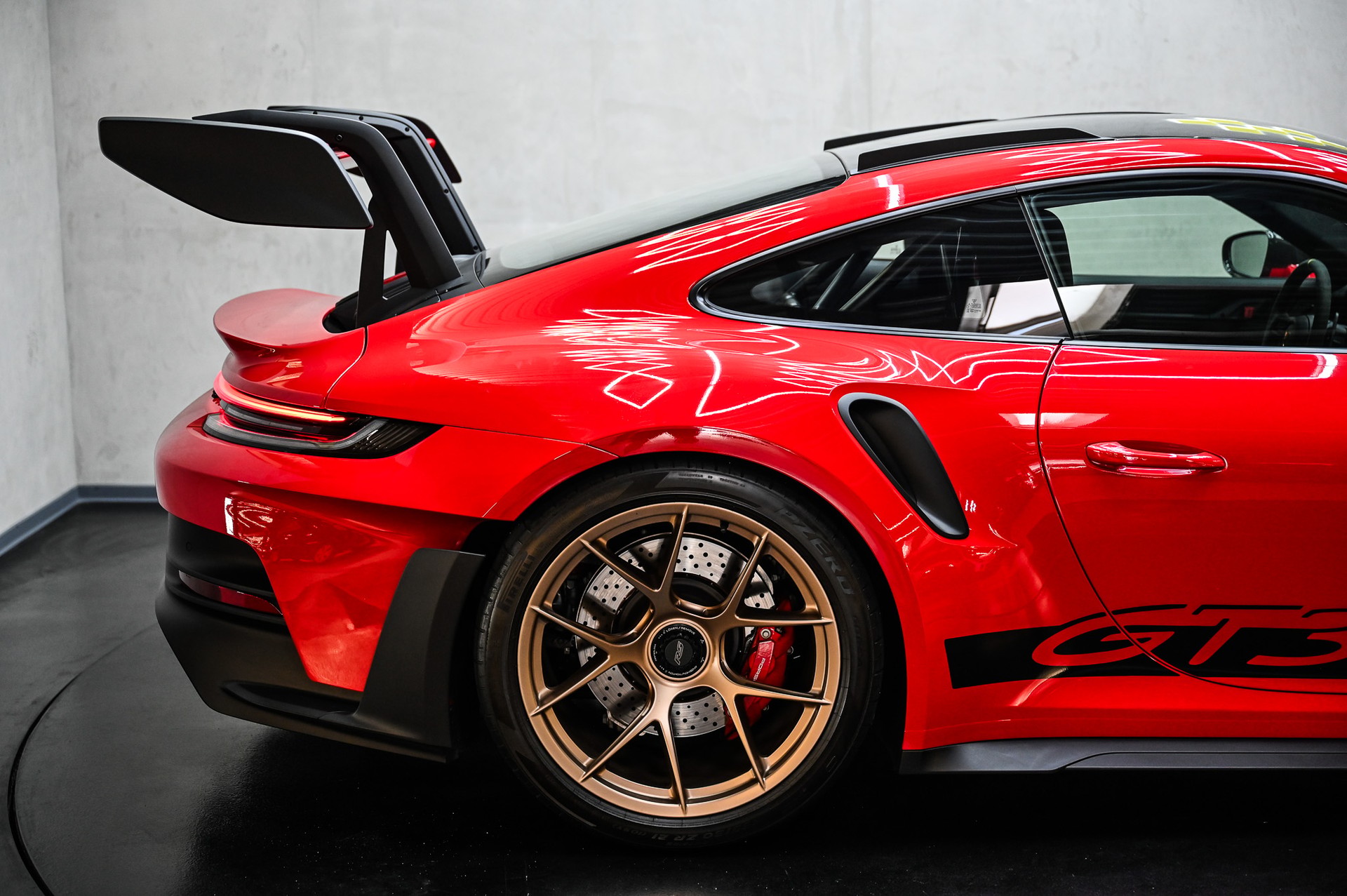 PORSCHE 911 GT3 RS PDK Weissach-Paket-image-12