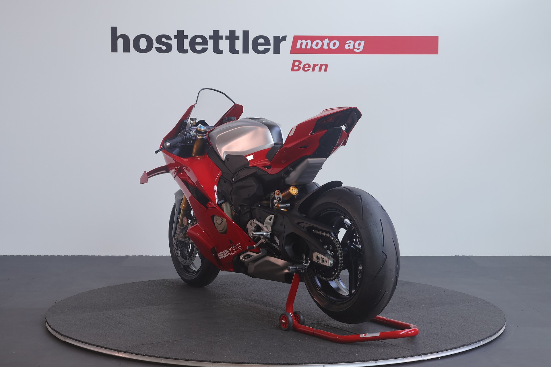 DUCATI Panigale V4 R-showroom-element-3