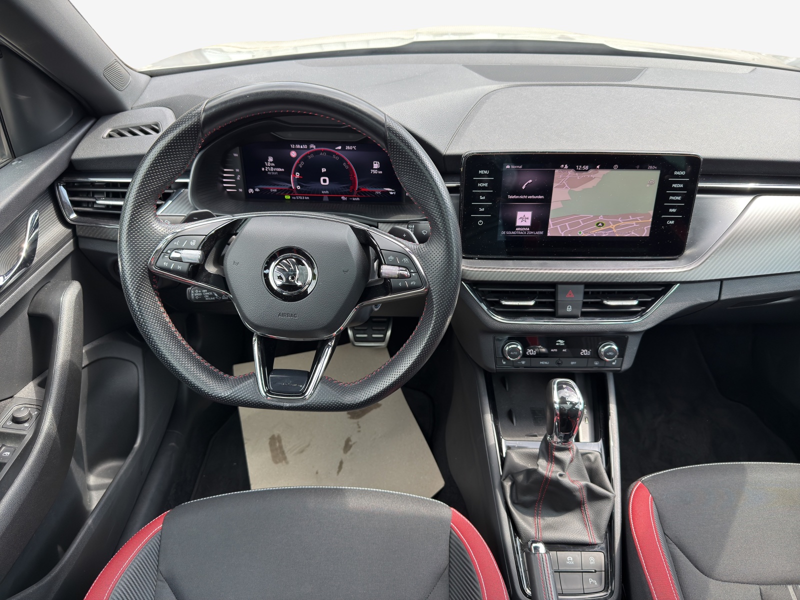 SKODA Kamiq 1.5 TSI ACT Monte Carlo DSG-image-8