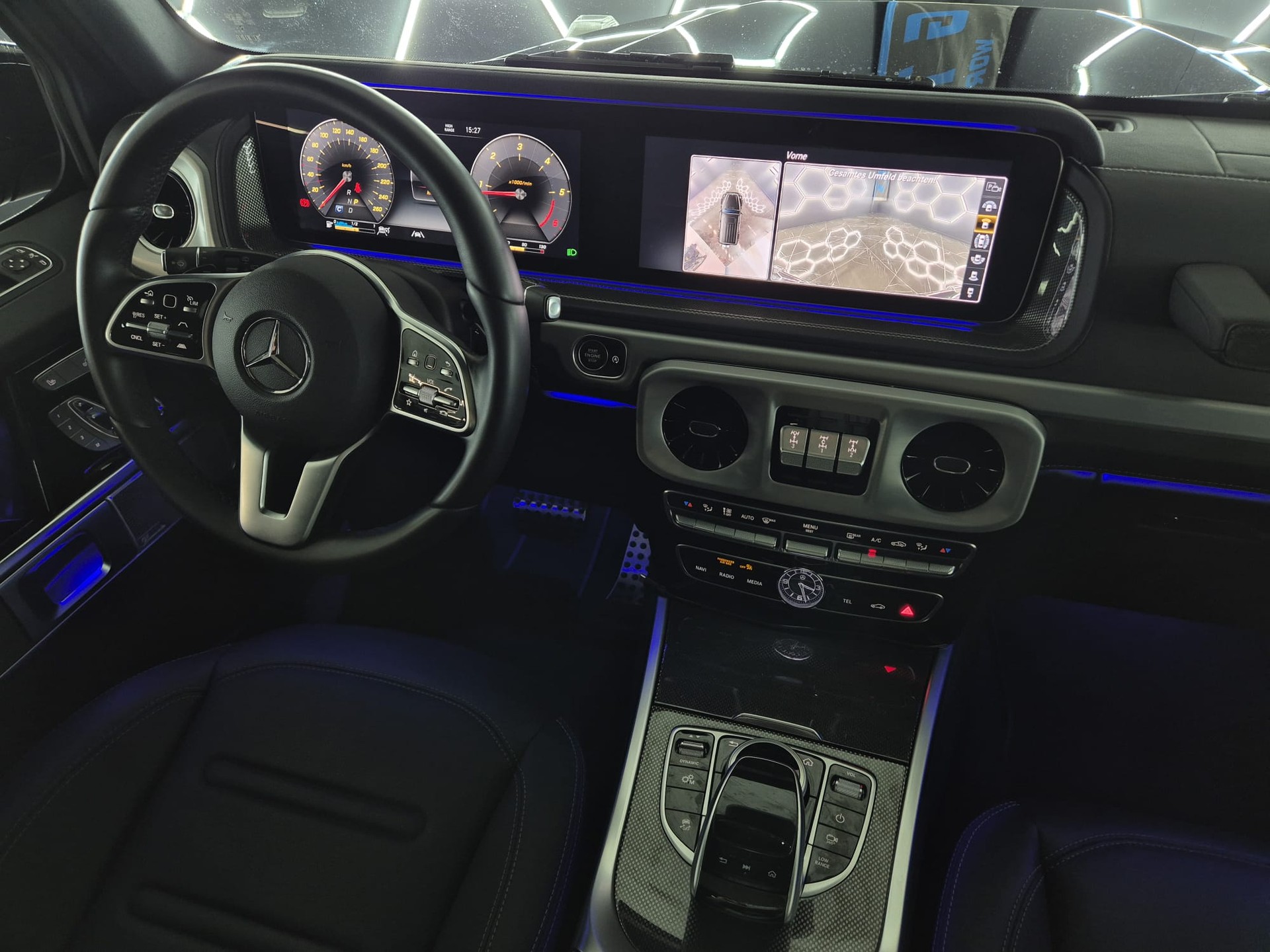 MERCEDES-BENZ G 400 d AMG Line 9G-Tronic-image-38