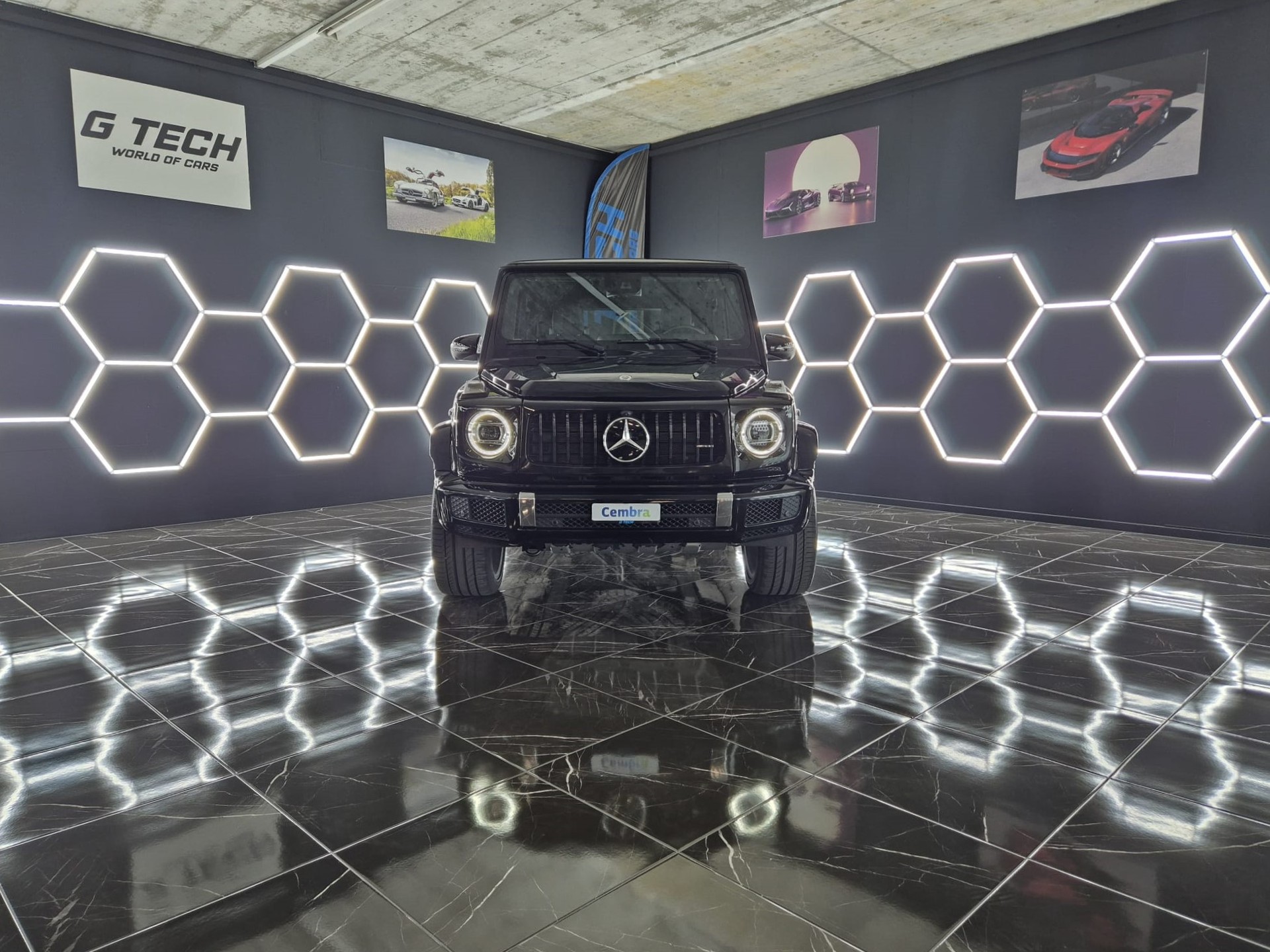 MERCEDES-BENZ G 400 d AMG Line 9G-Tronic-image-6