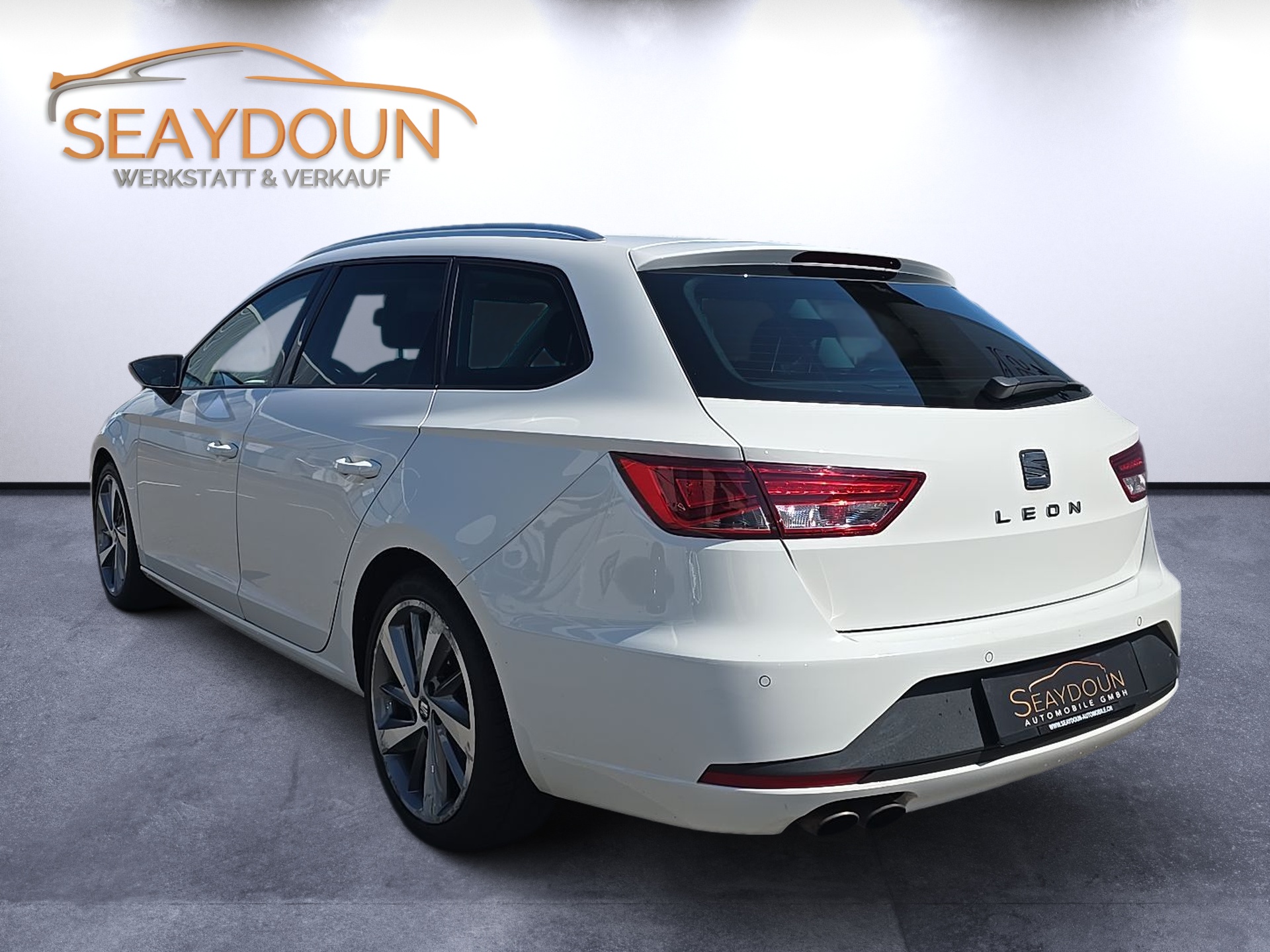 SEAT Leon ST 1.8 TSI FR DSG-showroom-element-2