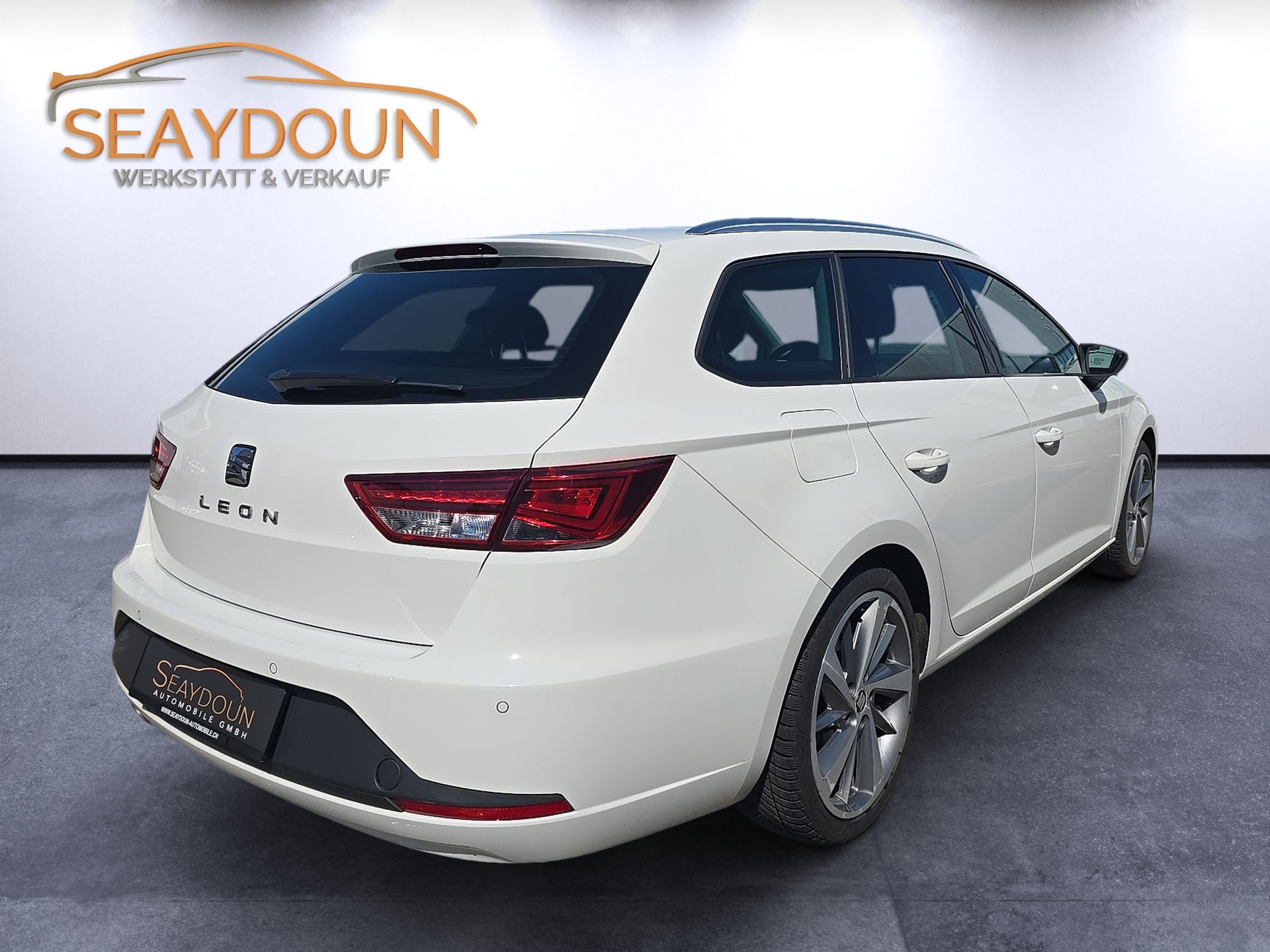 SEAT Leon ST 1.8 TSI FR DSG-showroom-element-3
