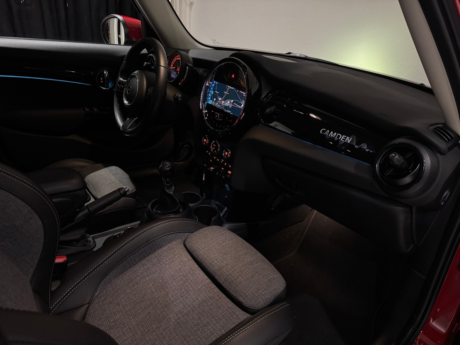 MINI Cooper Camden Edition | 5 door I 1.Hand I-image-13