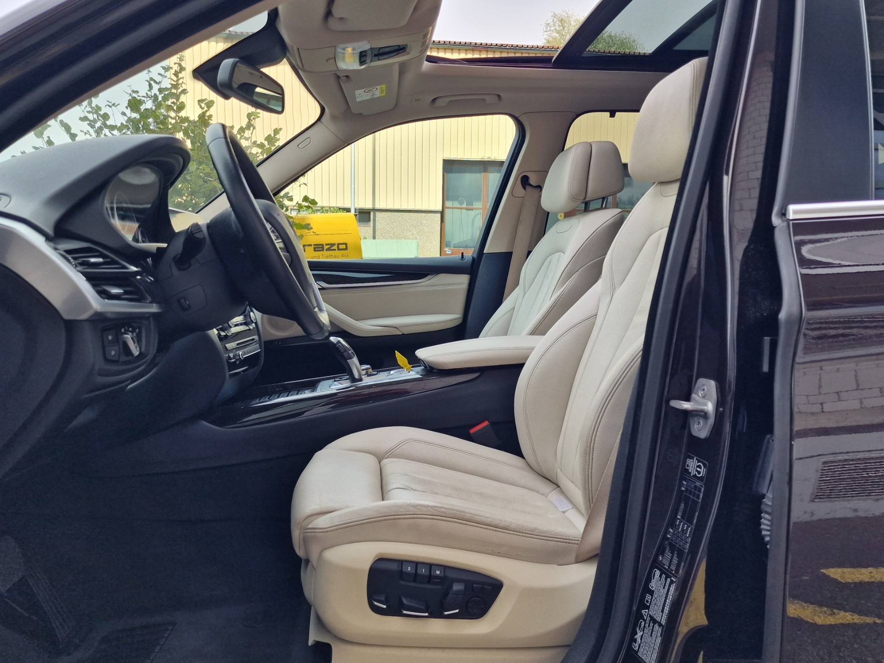 BMW X5 xDrive 30d Steptronic-image-6