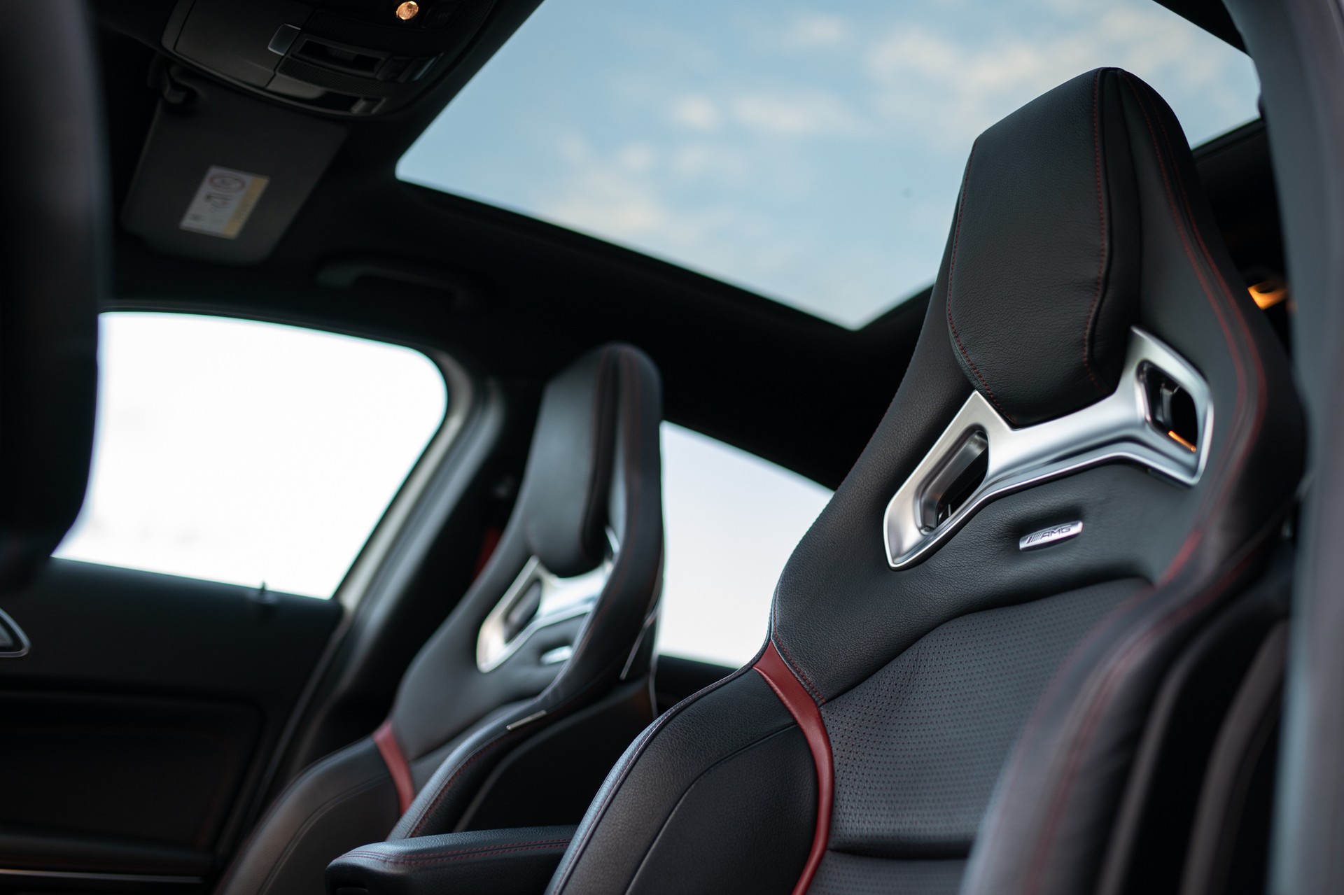 MERCEDES-BENZ A 45 AMG 4m-image-2
