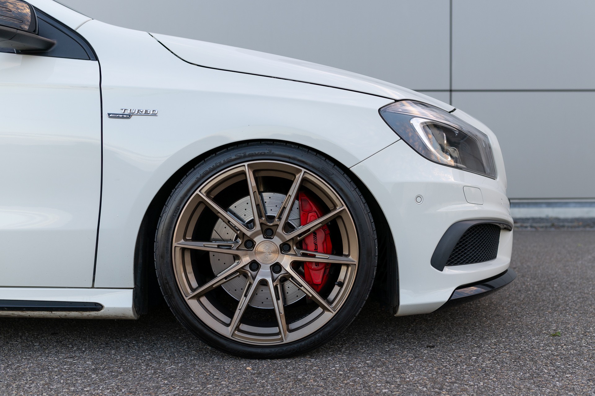 MERCEDES-BENZ A 45 AMG 4m-image-9