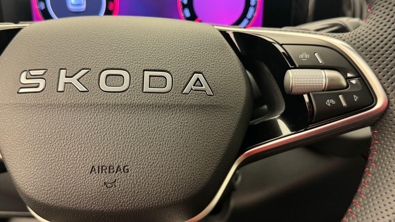 SKODA Kodiaq 2.0 TSI RS 4x4-image-9