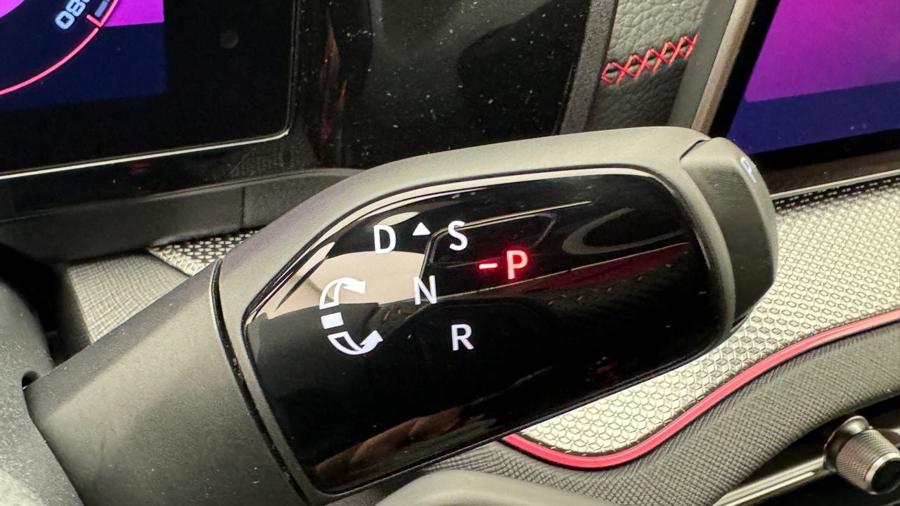 SKODA Kodiaq 2.0 TSI RS 4x4-image-10