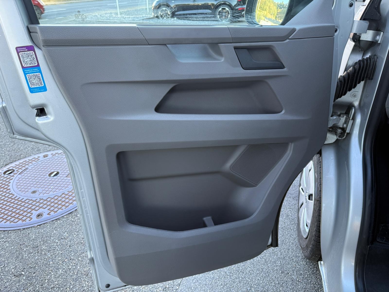 VW T6.1 2.0 TDI Kasten RS3000mm AHK 2.2 T-image-14