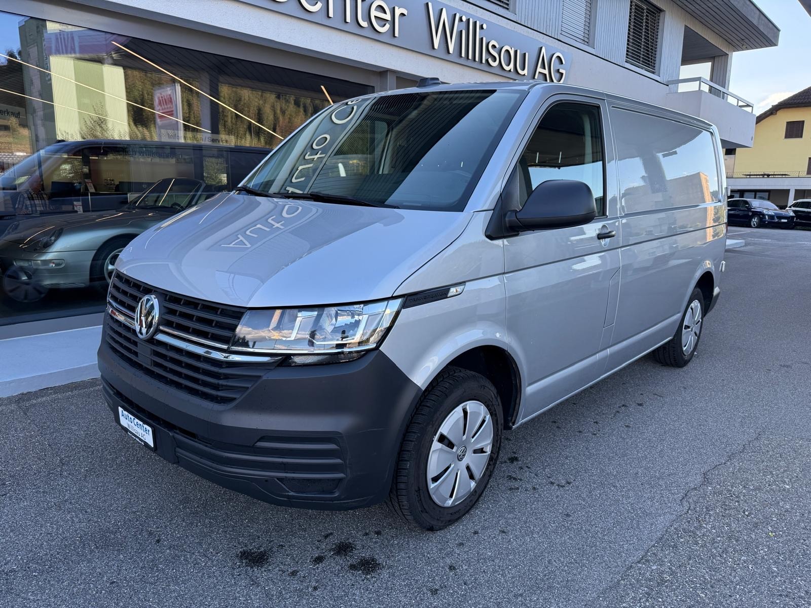 VW T6.1 2.0 TDI Kasten RS3000mm AHK 2.2 T-image-6