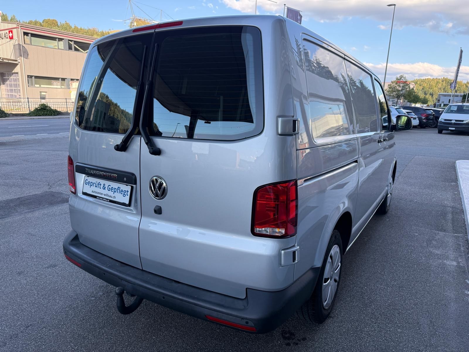 VW T6.1 2.0 TDI Kasten RS3000mm AHK 2.2 T-image-17