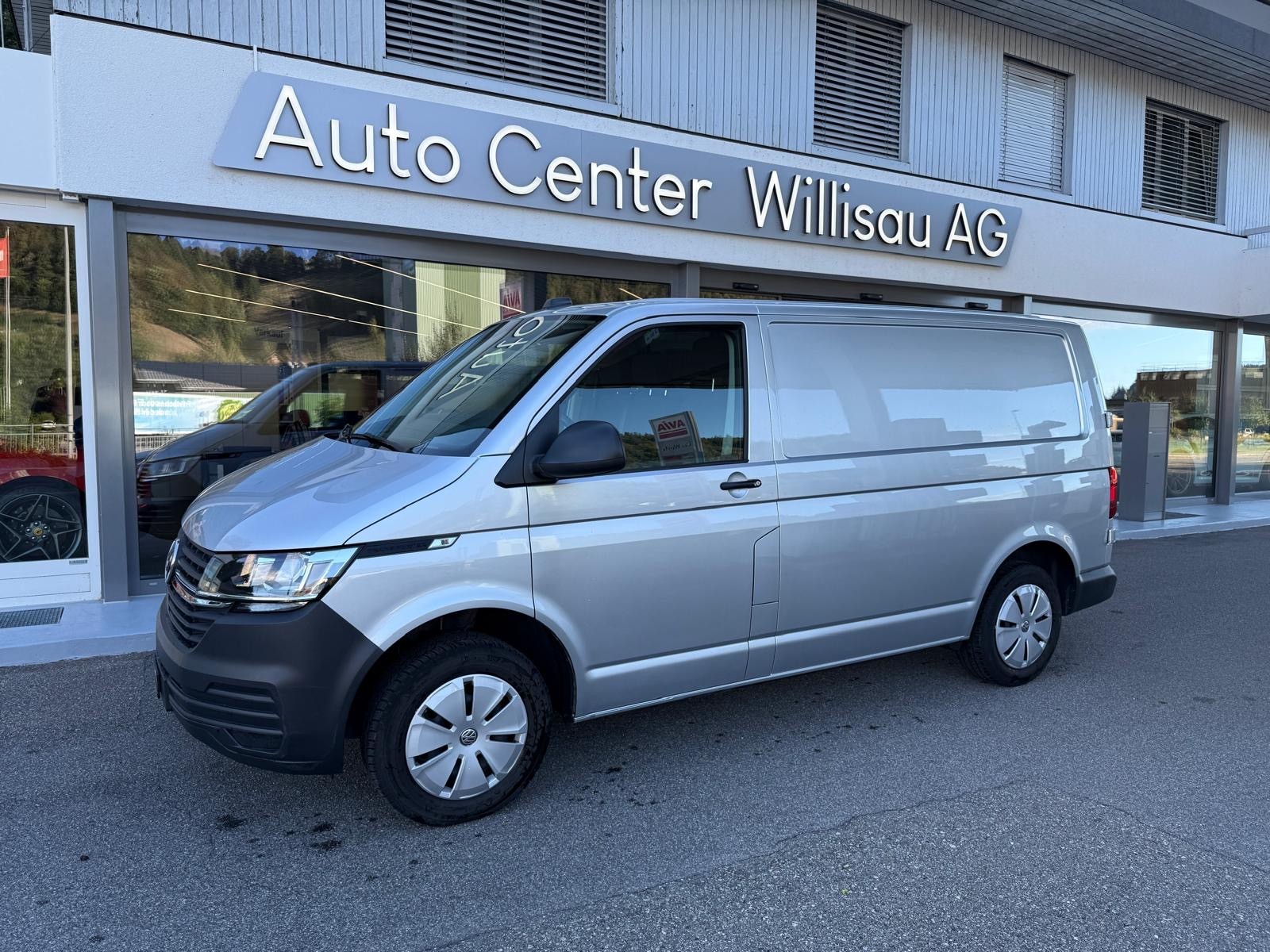 VW T6.1 2.0 TDI Kasten RS3000mm AHK 2.2 T-image-0