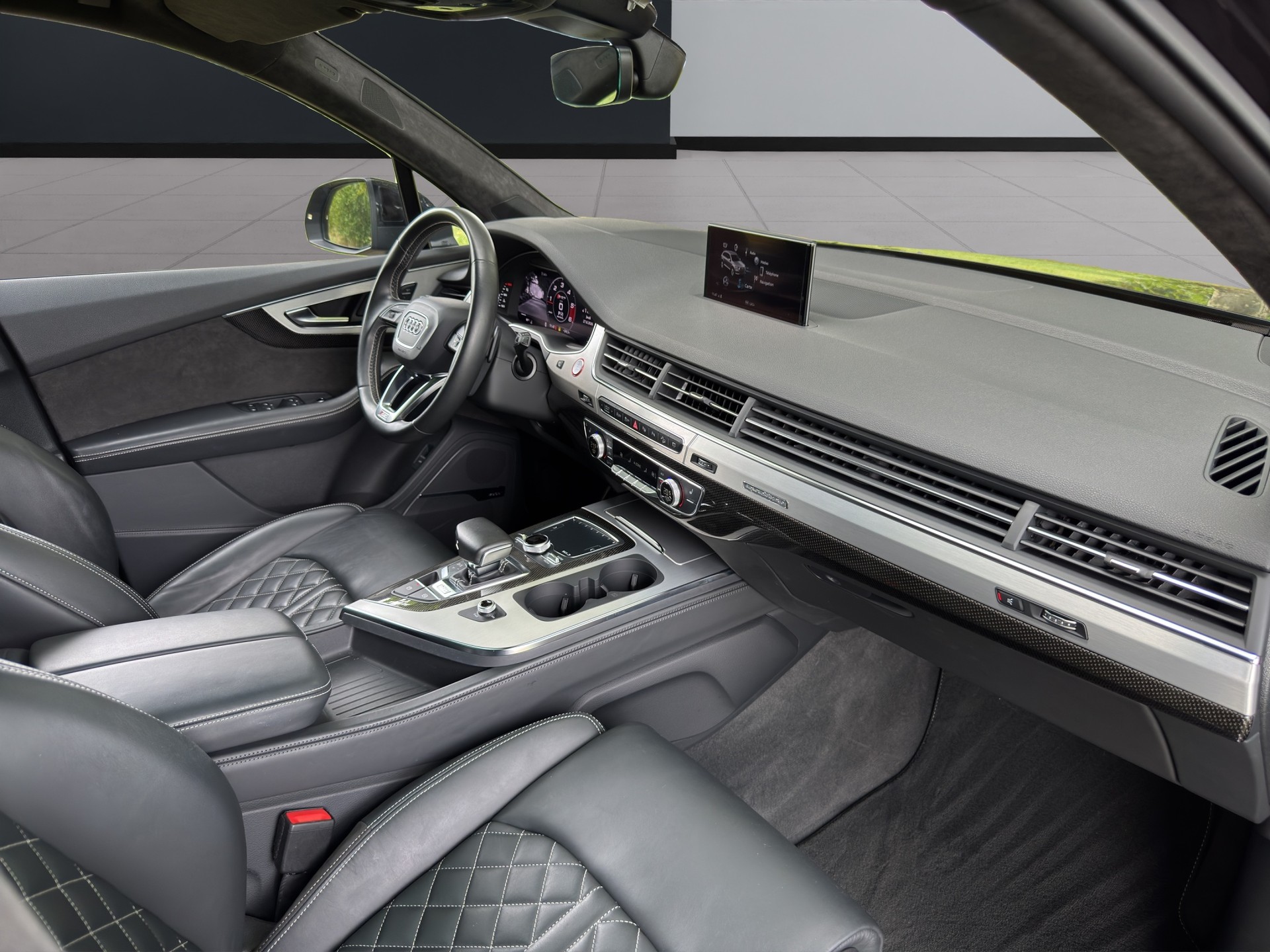 AUDI SQ7 4.0 TDI quattro tiptronic-image-17