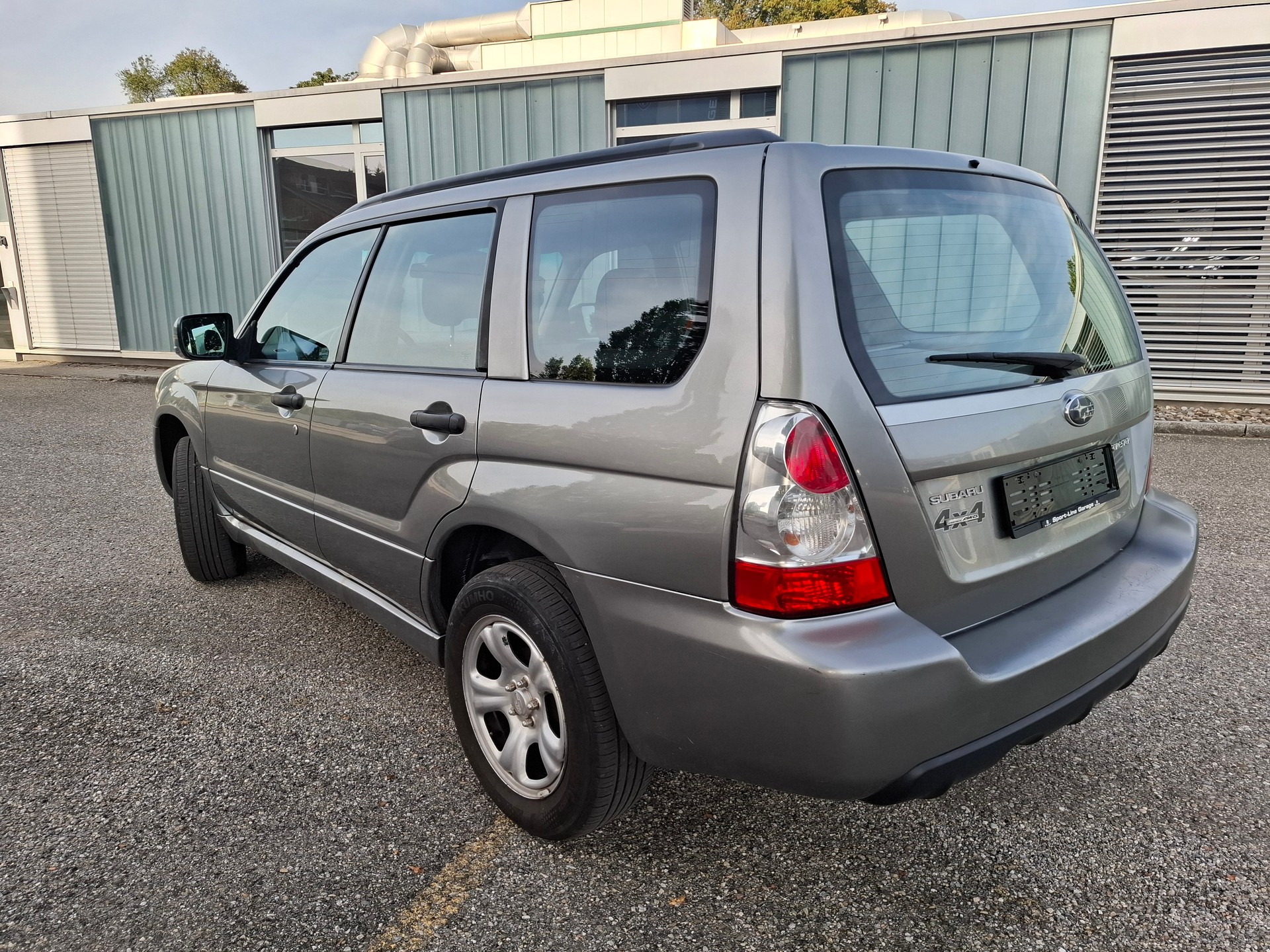 SUBARU Forester 2.0X (Swiss)-image-1