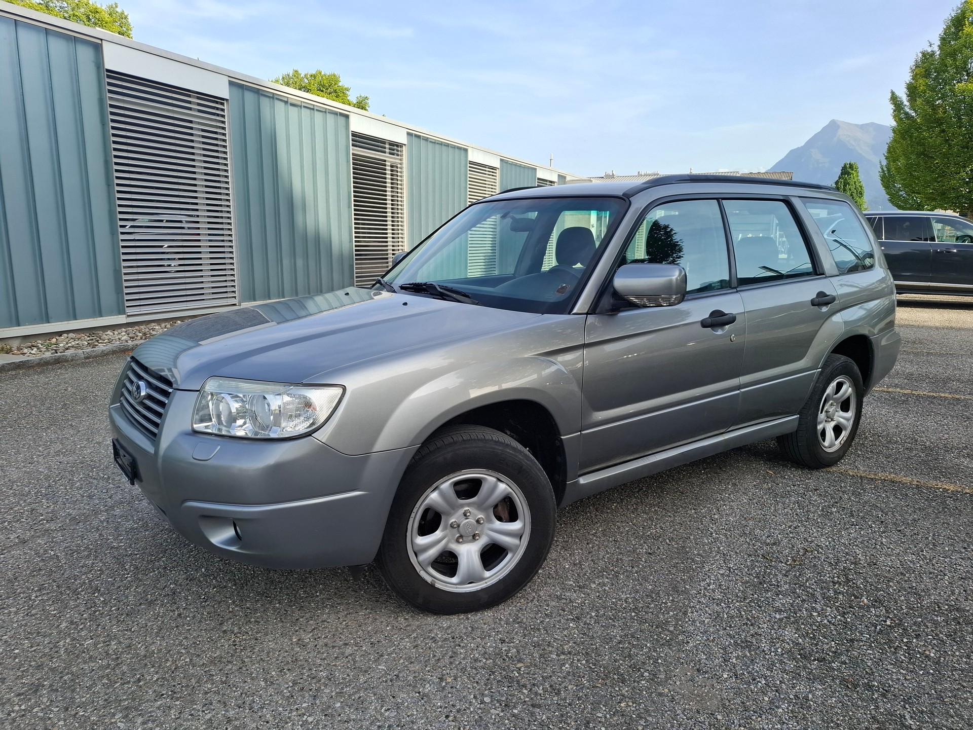 SUBARU Forester 2.0X (Swiss)-image-10