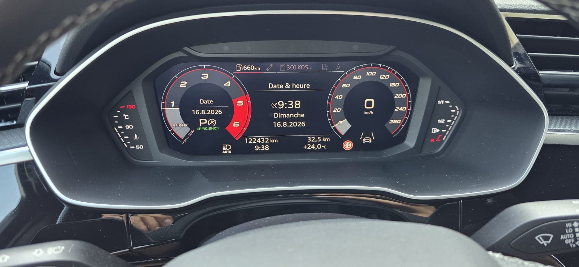 AUDI Q3 Sportback 40 TDI S line Attraction quattro S-tronic-image-9