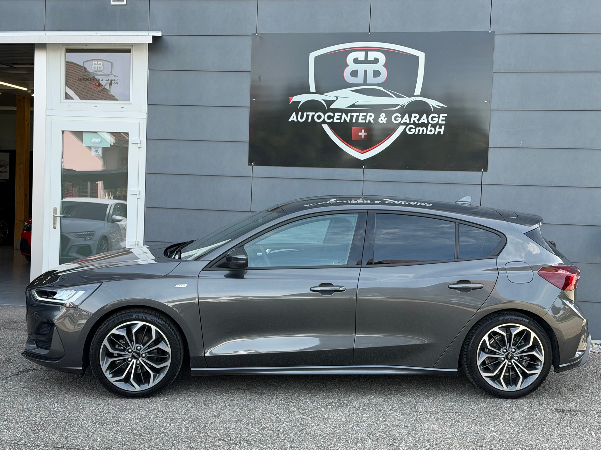 FORD Focus 1.0 MHEV ST-Line X Automat ** AHK 1500 KG **-image-3