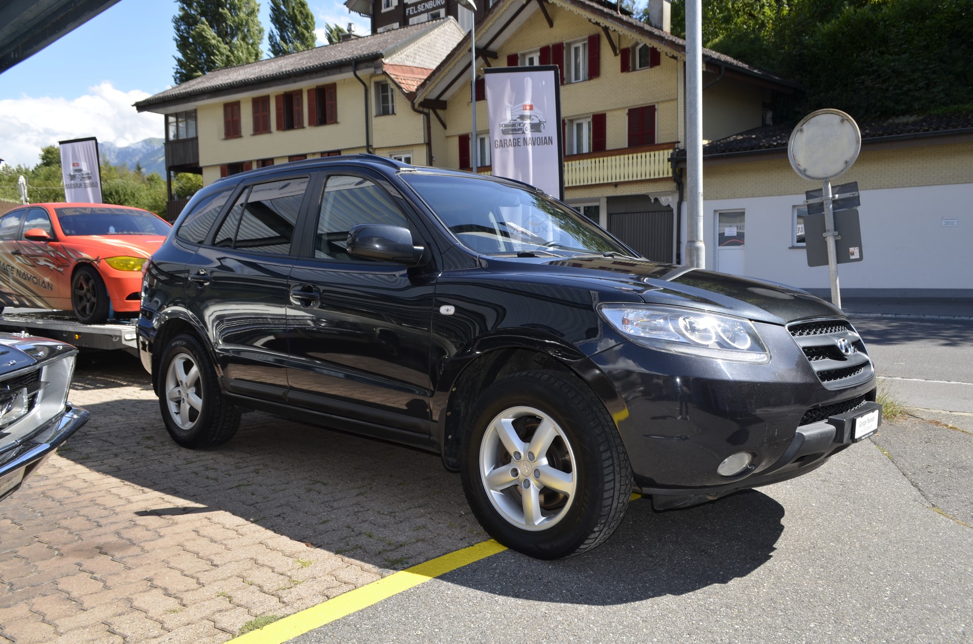 HYUNDAI Santa Fe 2.2 CRDi Style 4WD Automatic-image-1