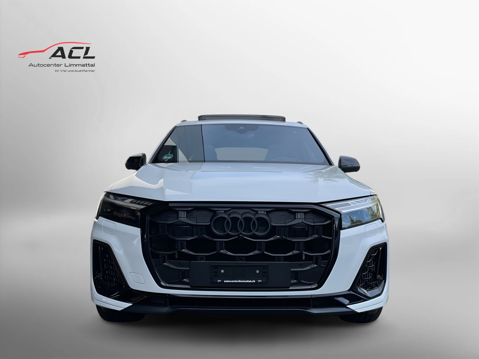 AUDI SQ7 TFSI quattro tiptronic-image-1