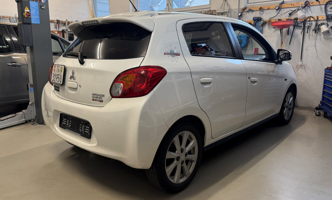 MITSUBISHI Space Star 1.2 Celebration 300K-image-3