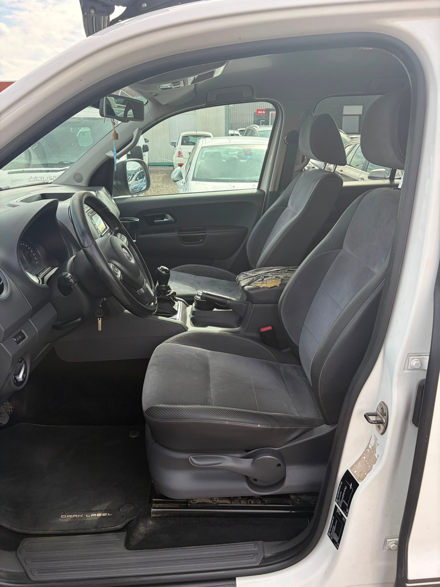 VW Amarok 2.0 BiTDI Trendline 4Motion-image-8