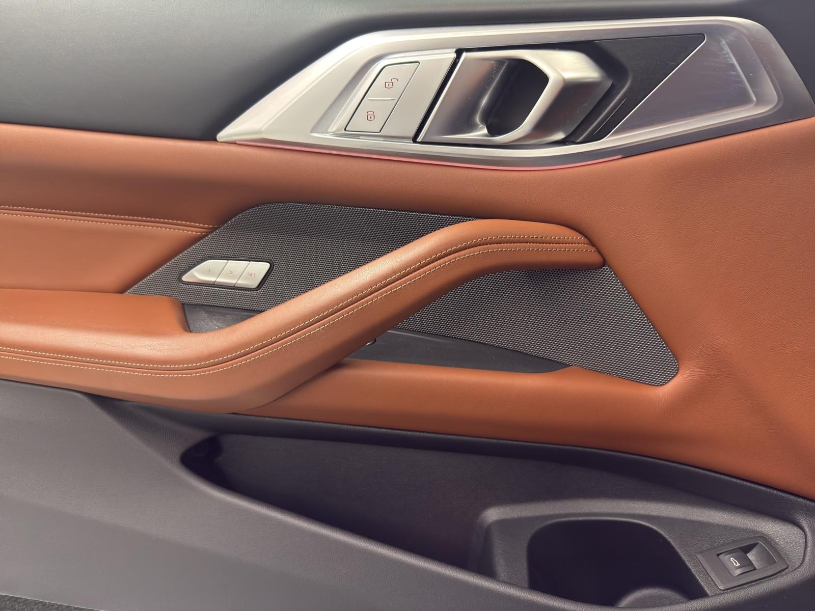 BMW M440i xDrive Coupé-image-14