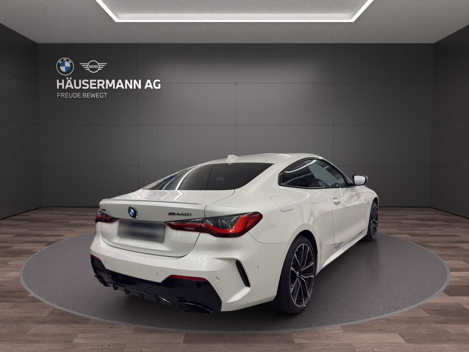 BMW M440i xDrive Coupé-image-4