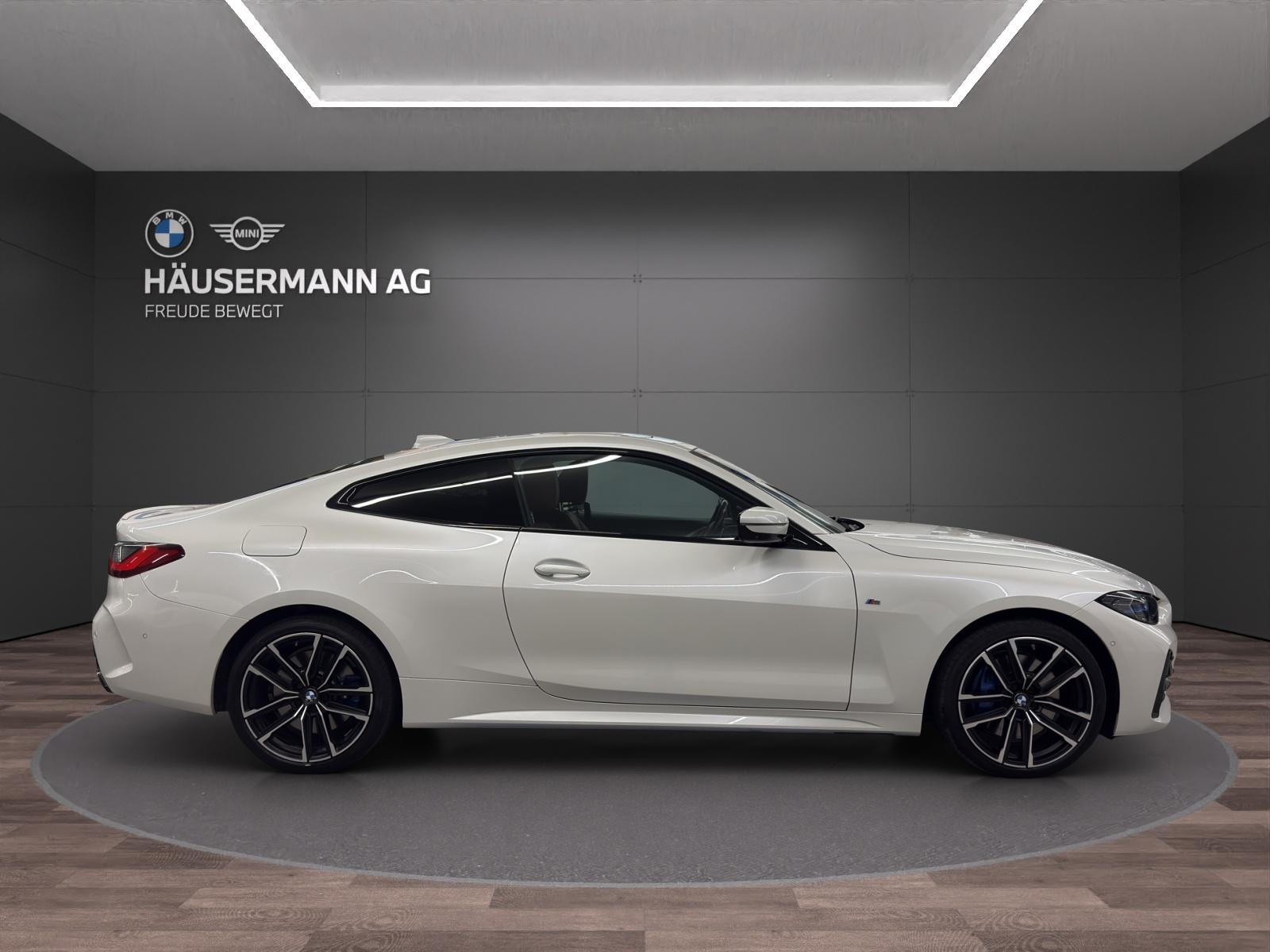 BMW M440i xDrive Coupé-image-3
