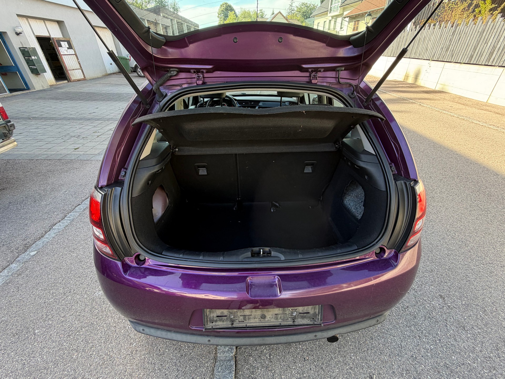 CITROEN C3 1.2i PureTech Exclusive-image-9