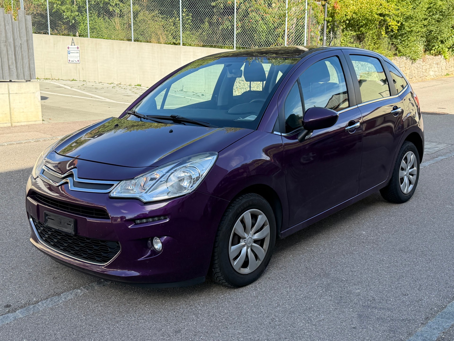 CITROEN C3 1.2i PureTech Exclusive-image-0