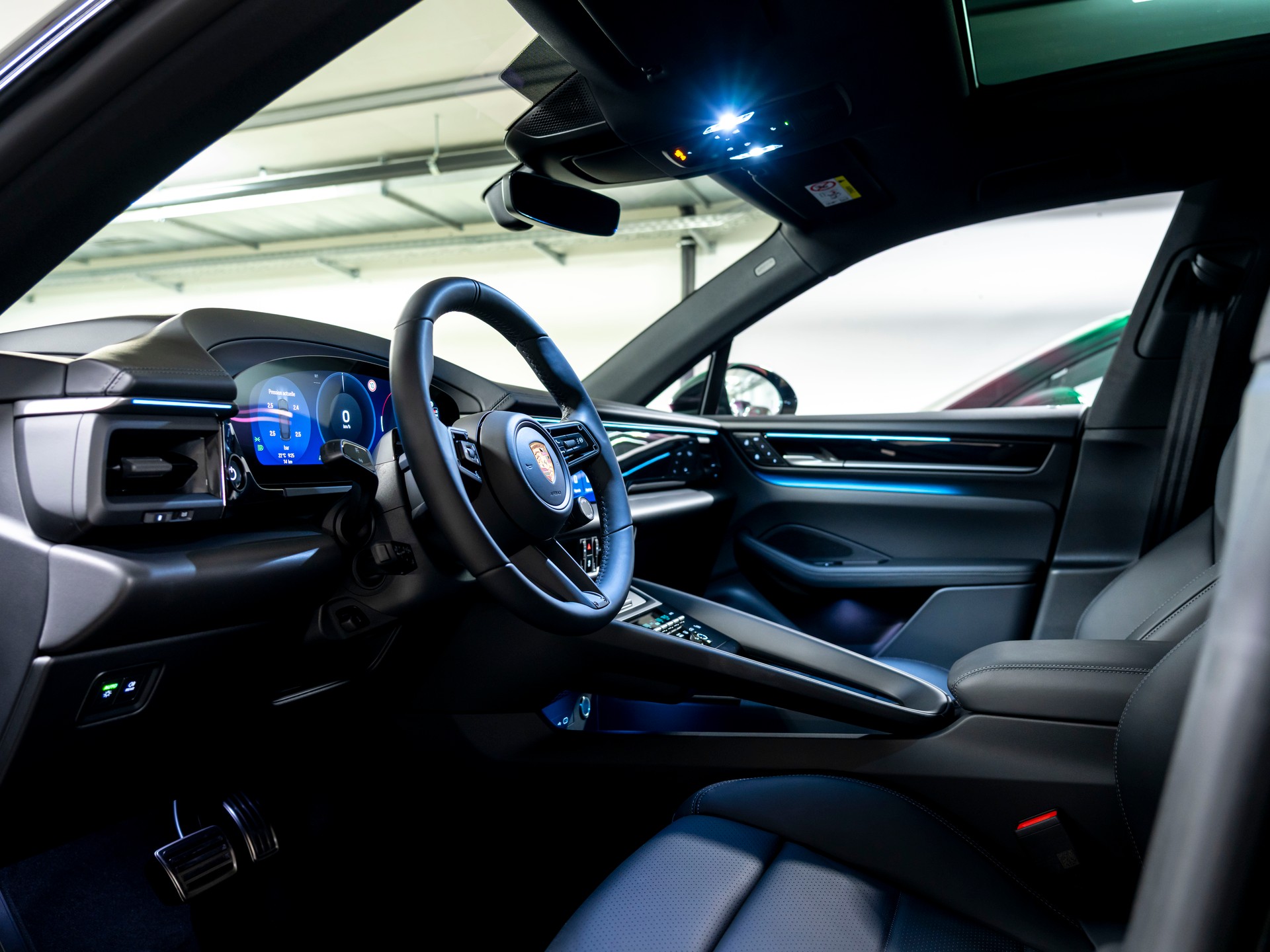 PORSCHE Macan 4 S 100kWh-image-13