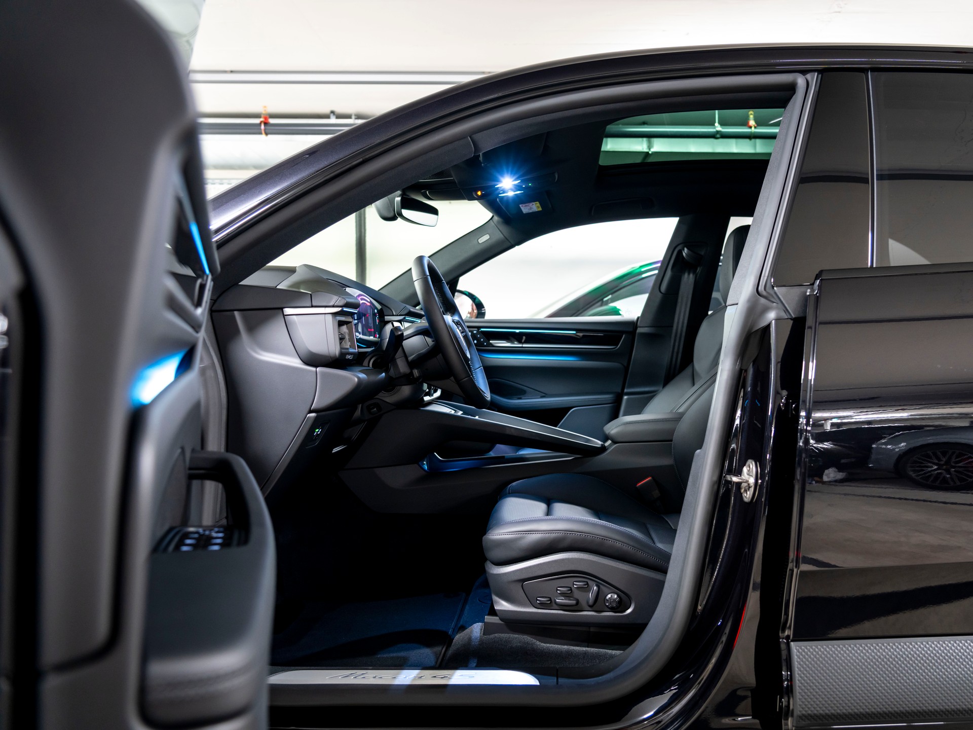 PORSCHE Macan 4 S 100kWh-image-11