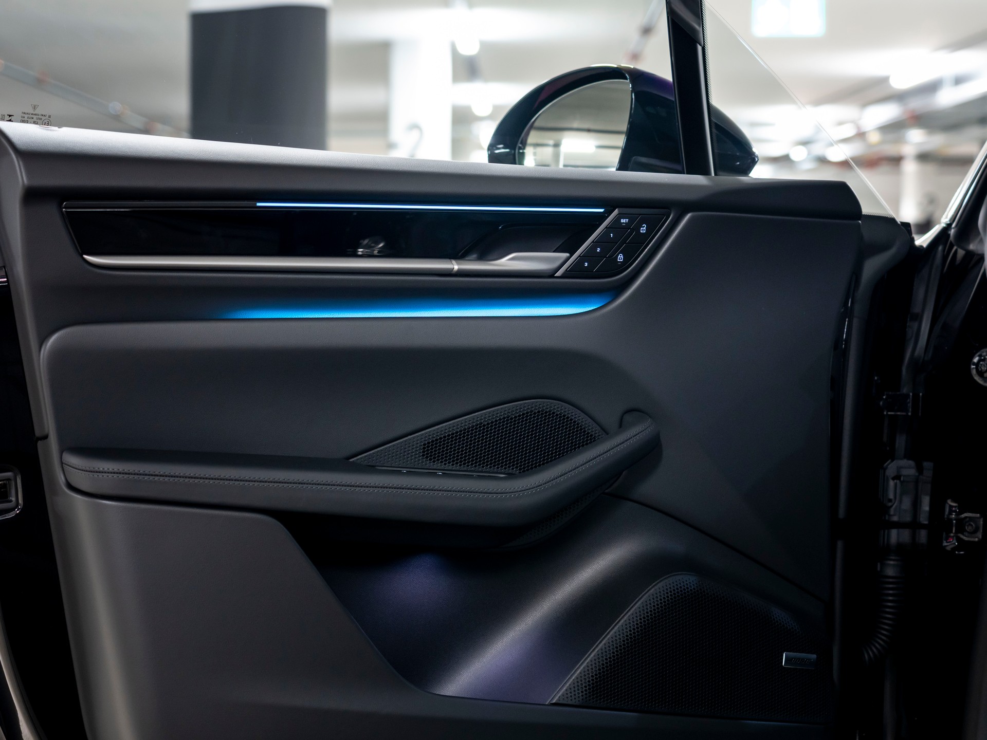 PORSCHE Macan 4 S 100kWh-image-19