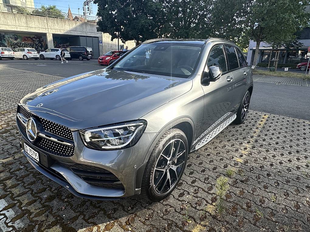 MERCEDES-BENZ GLC 300-image-0