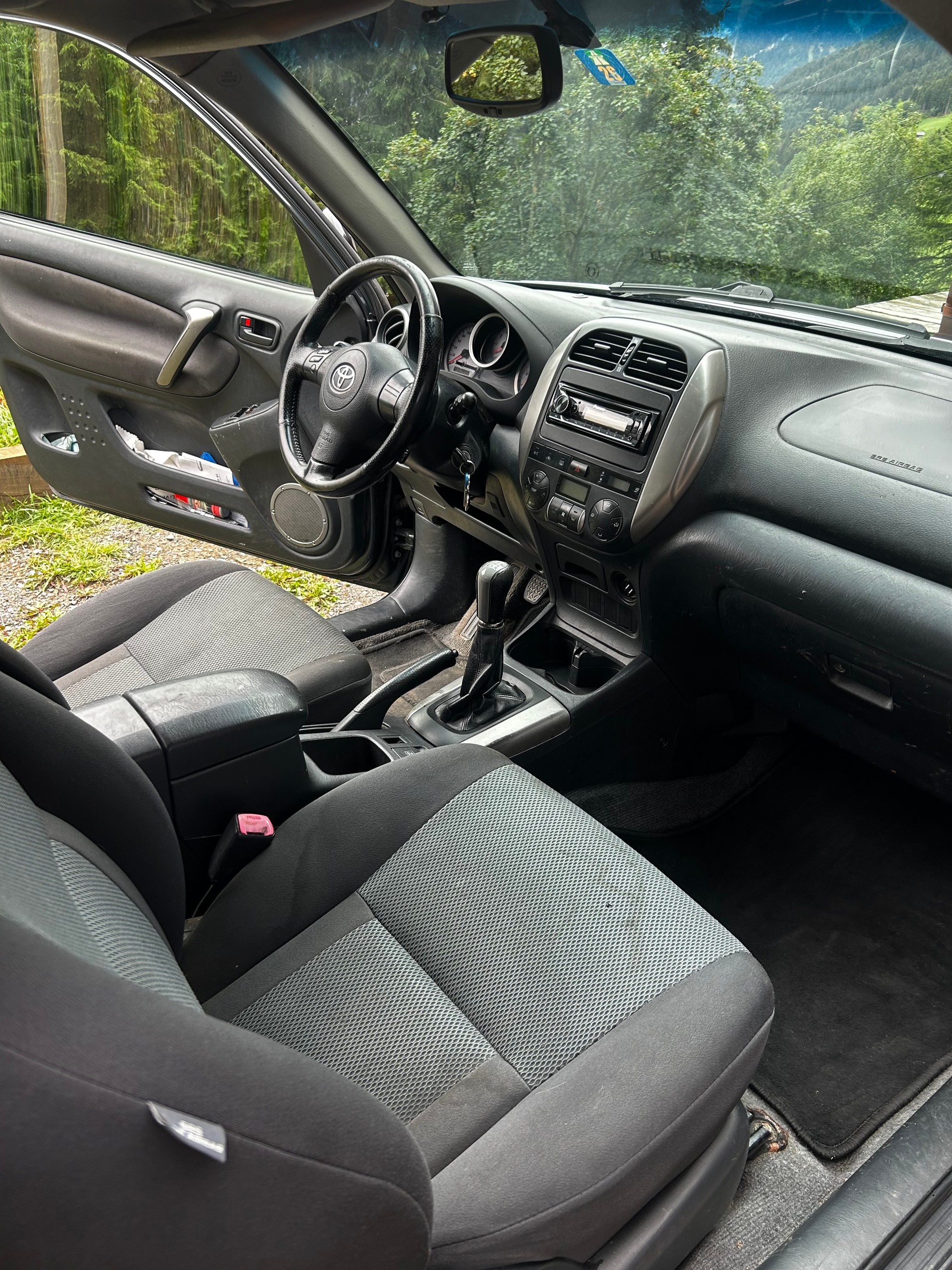 TOYOTA 2.0i-16V Mountain-image-3